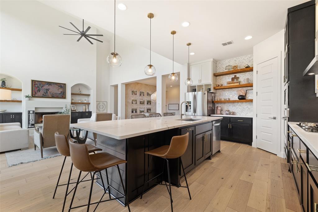 5116 Diamante DR