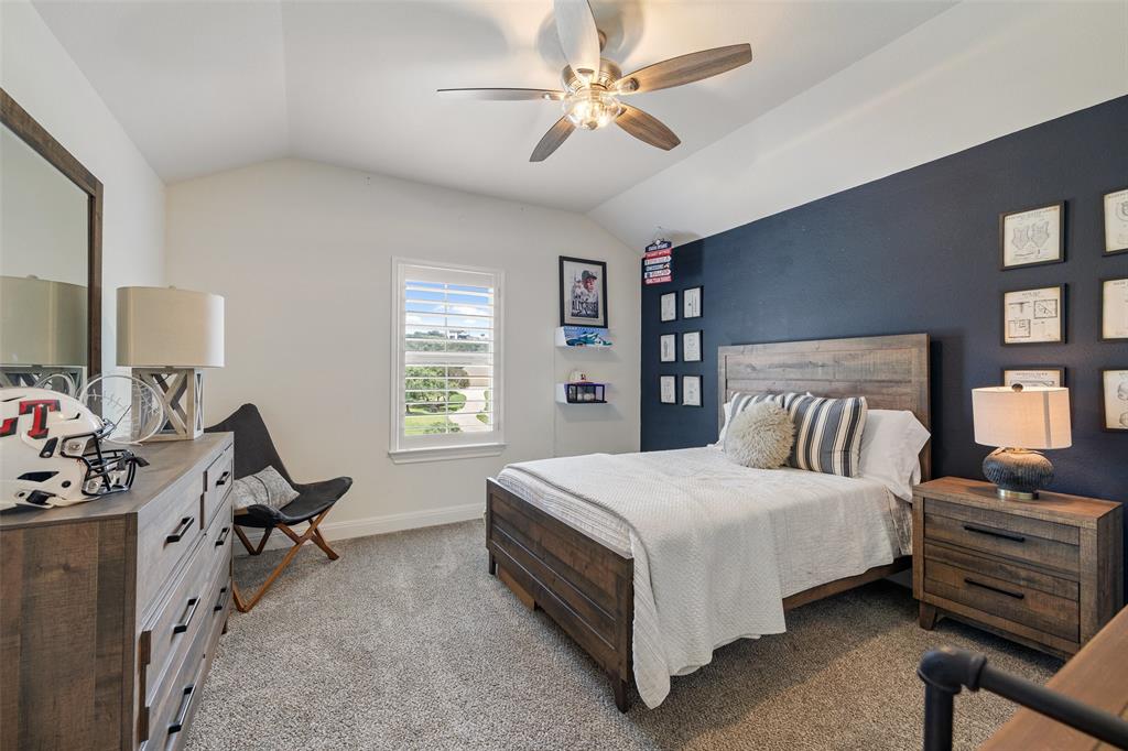 5116 Diamante DR