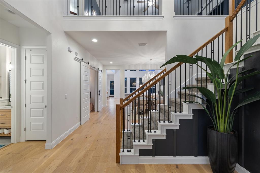 5116 Diamante DR