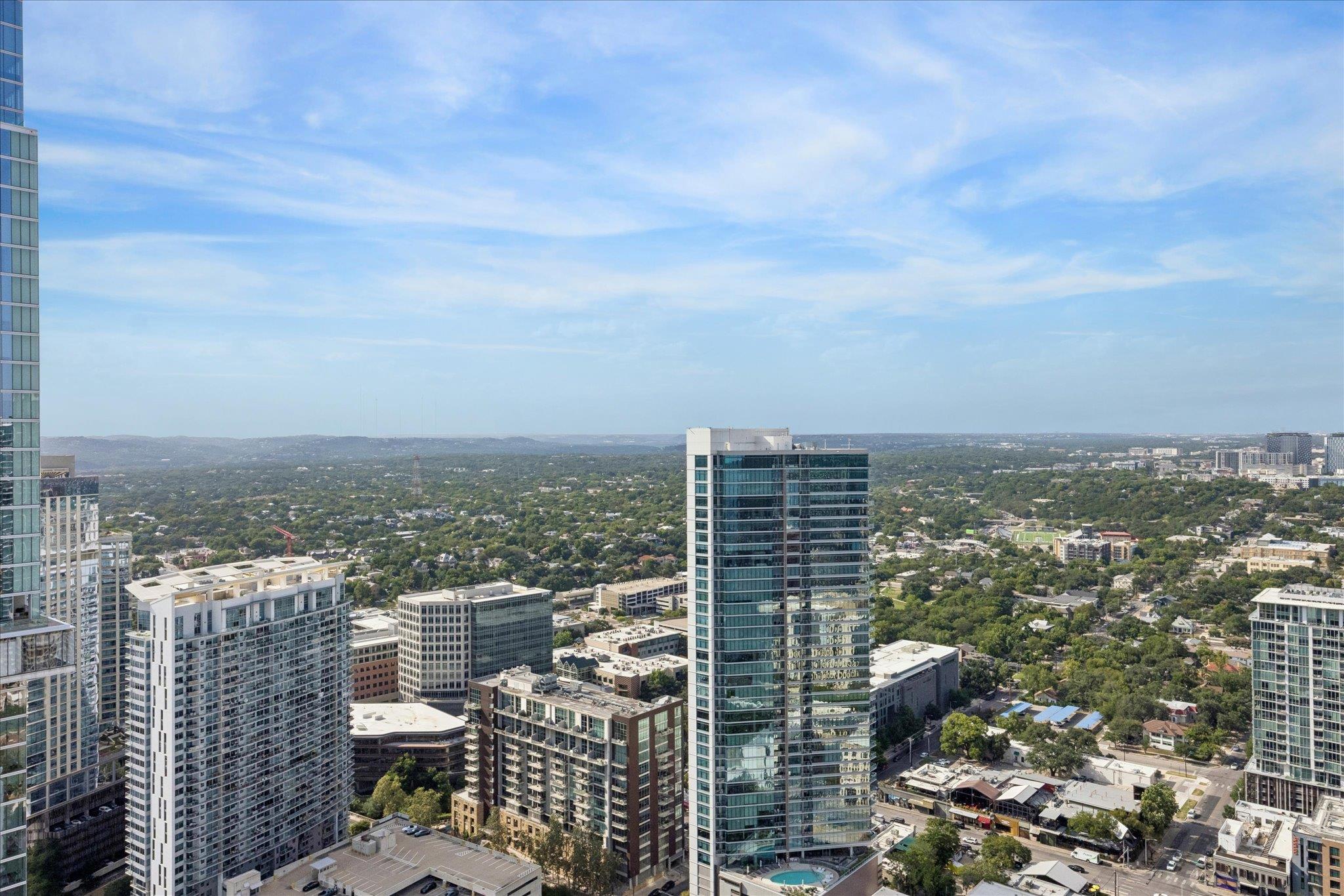 360 Nueces ST # 4202