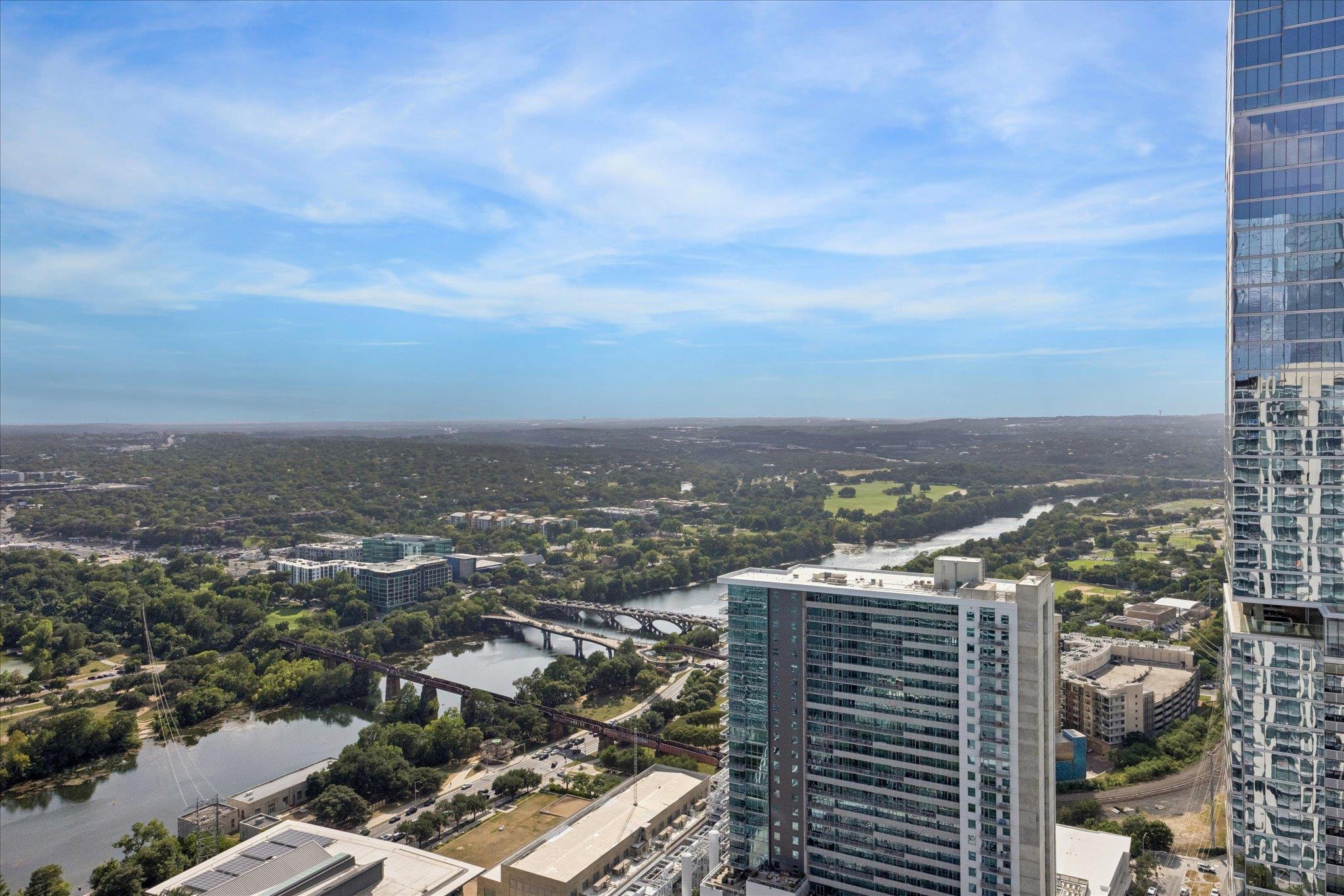 360 Nueces ST # 4202