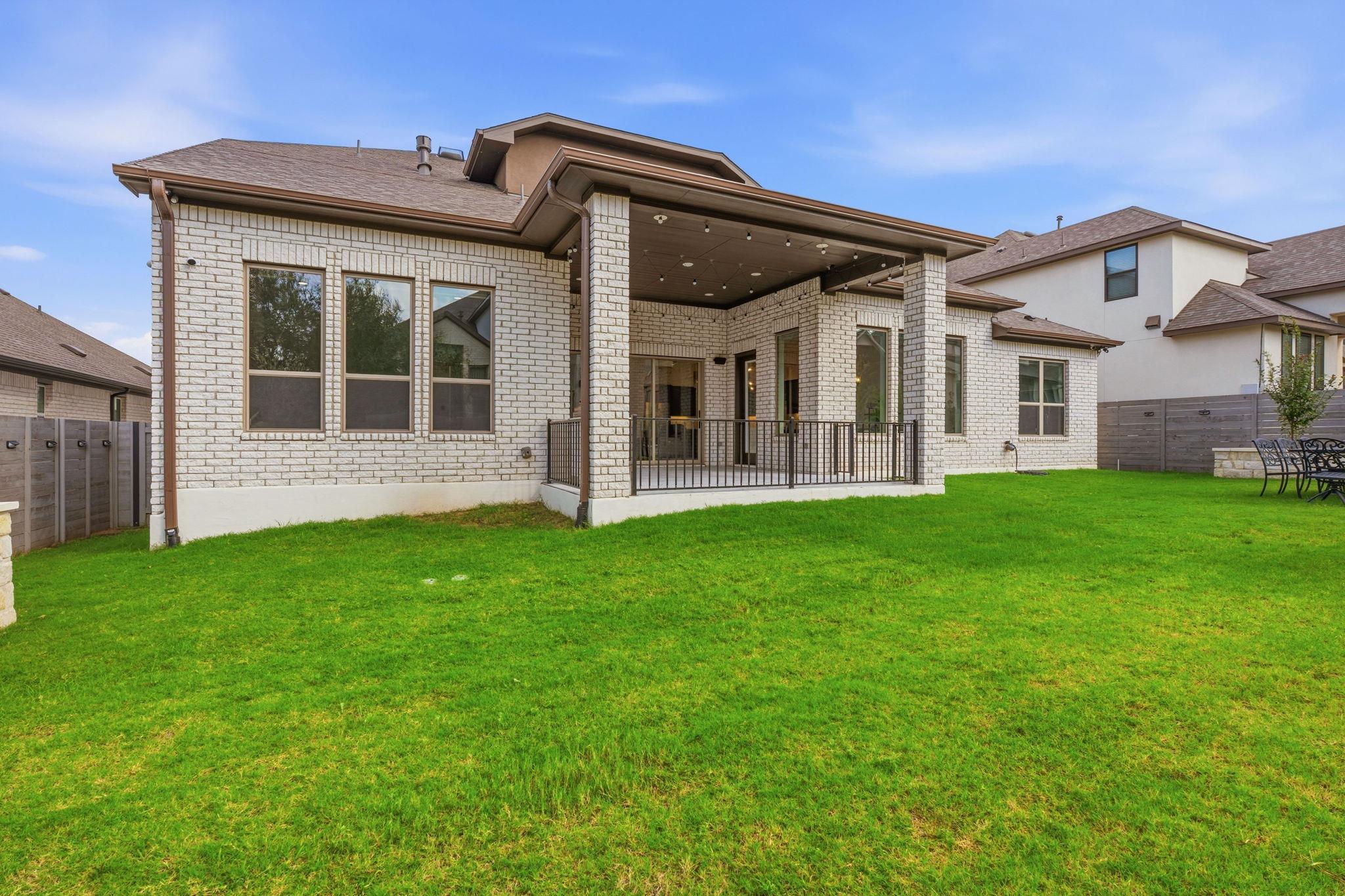 413 Summerhill LN