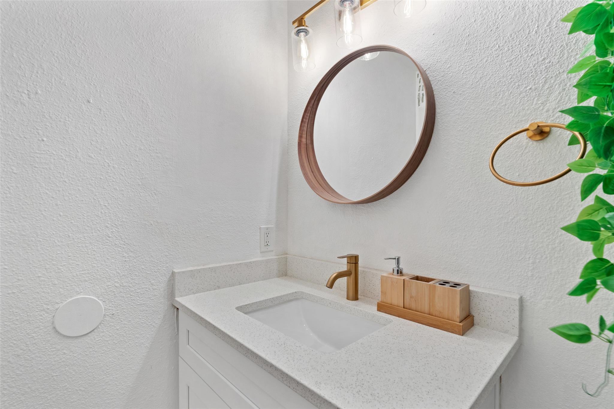 1307 Southport DR # B