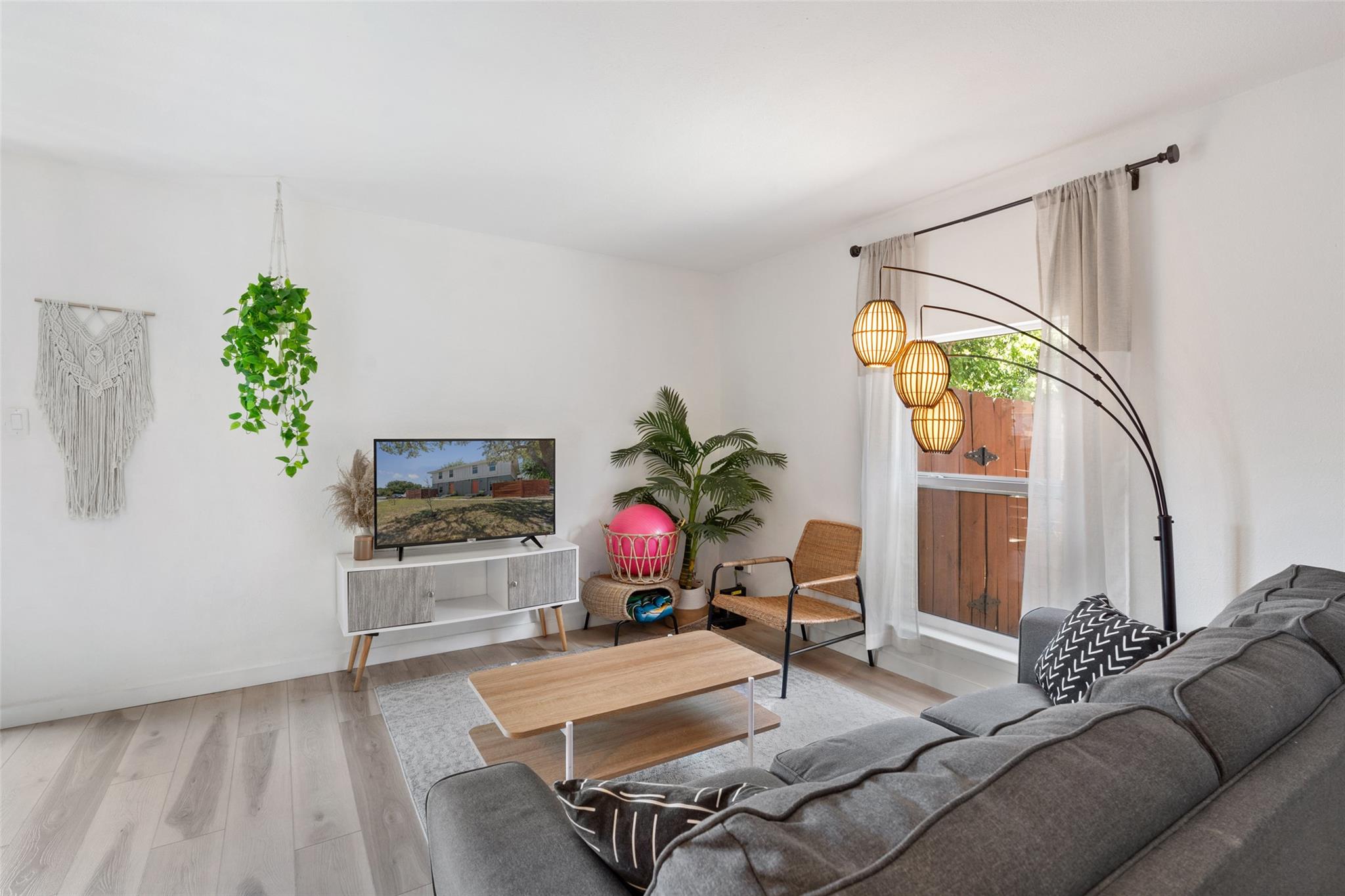 1307 Southport DR # B