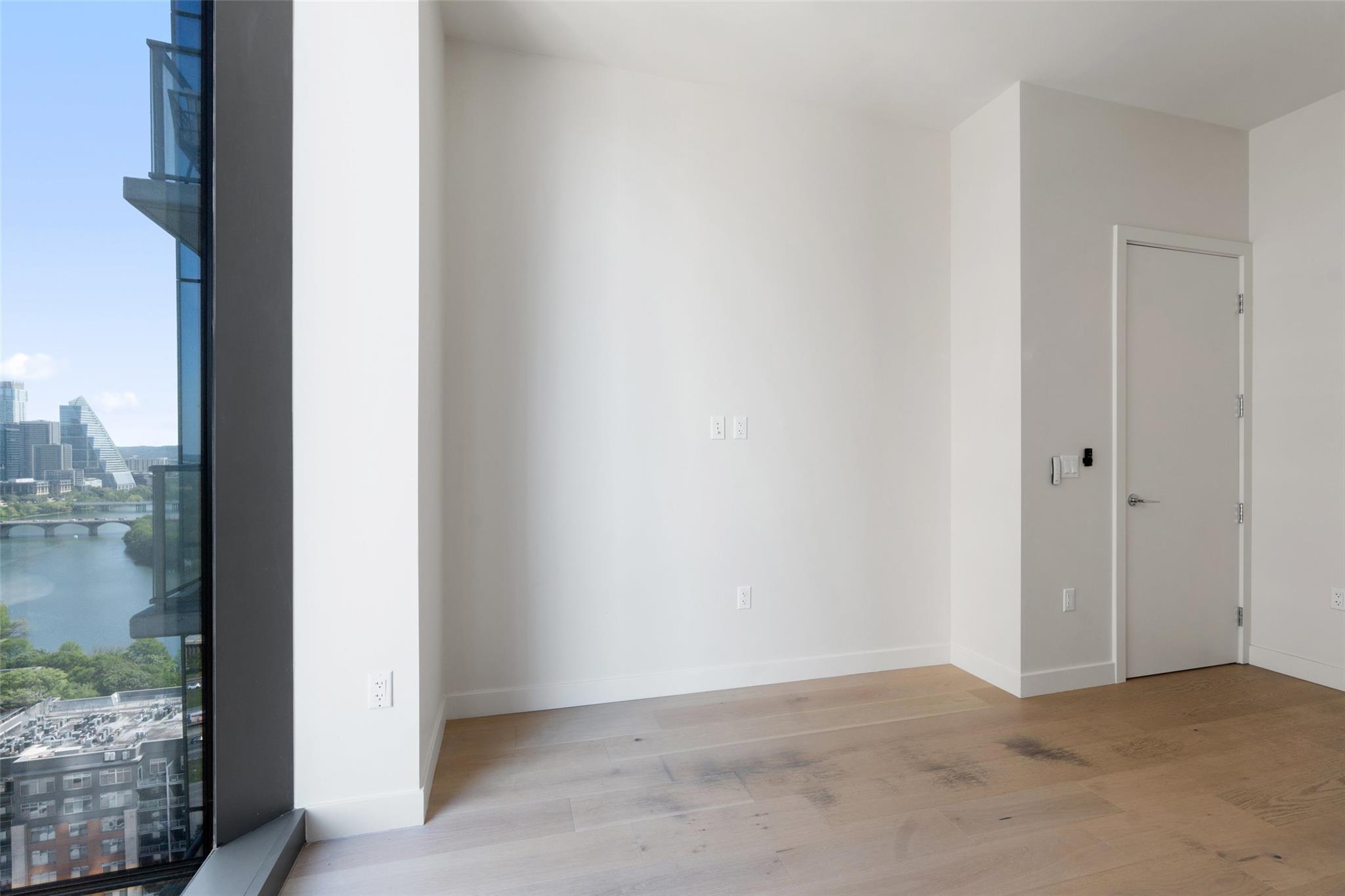 44 East Ave # 2307