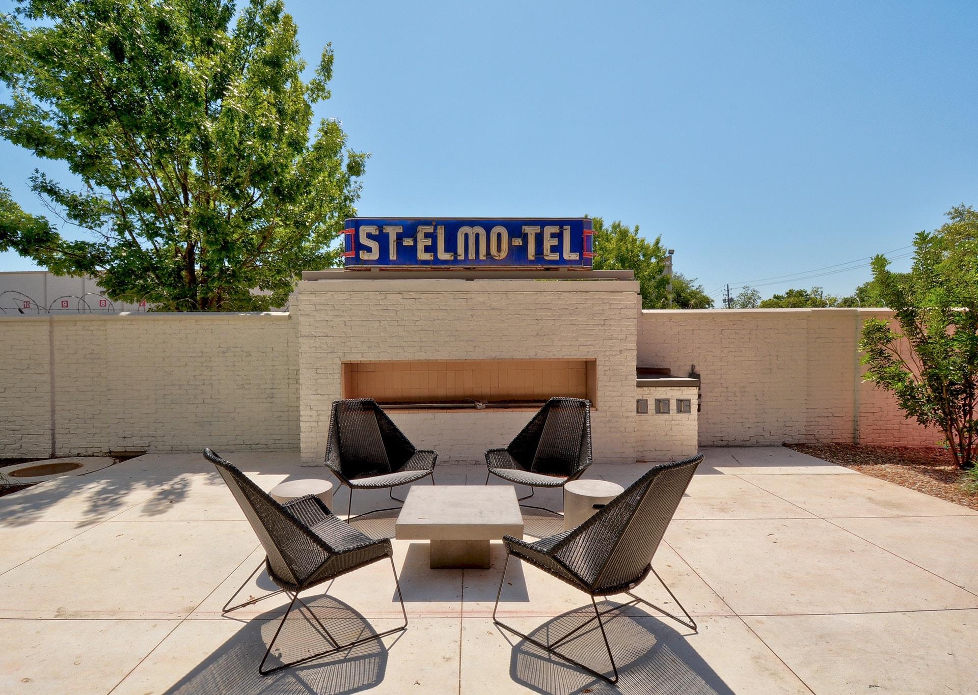 4361 S Congress Ave # 527