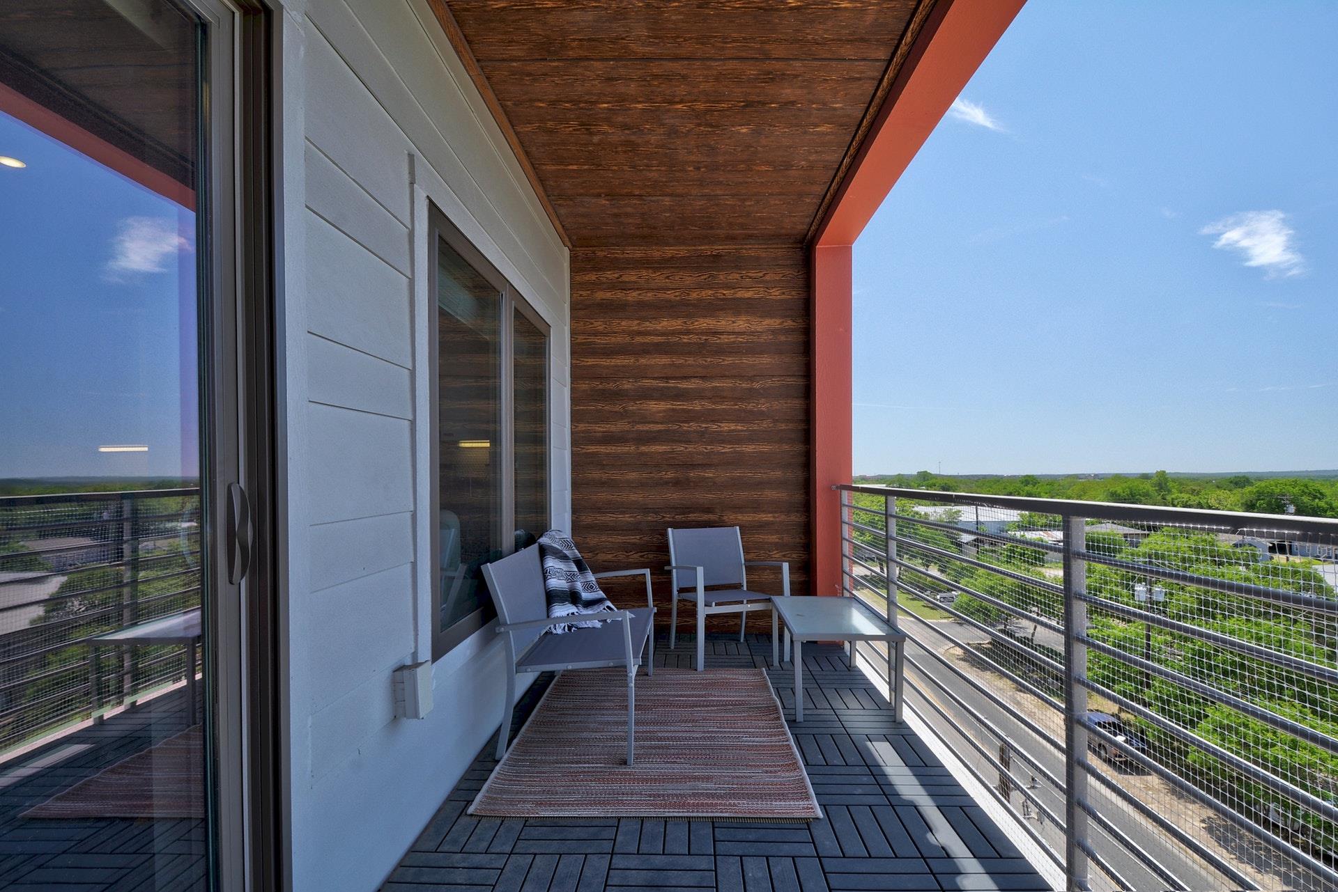 4361 S Congress Ave # 527