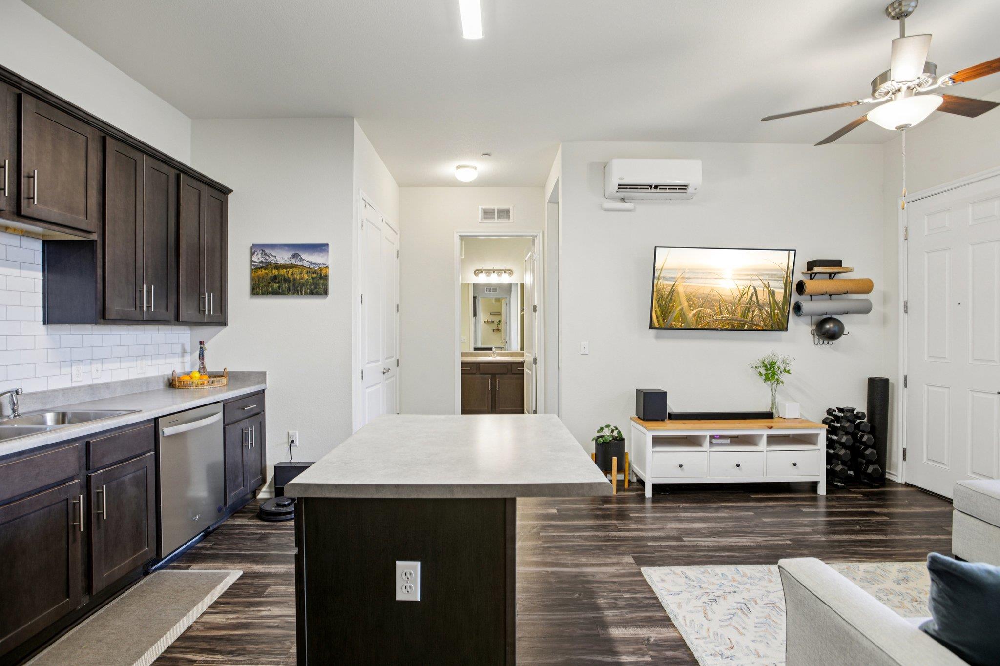 8601 W Gate BLVD # 4104