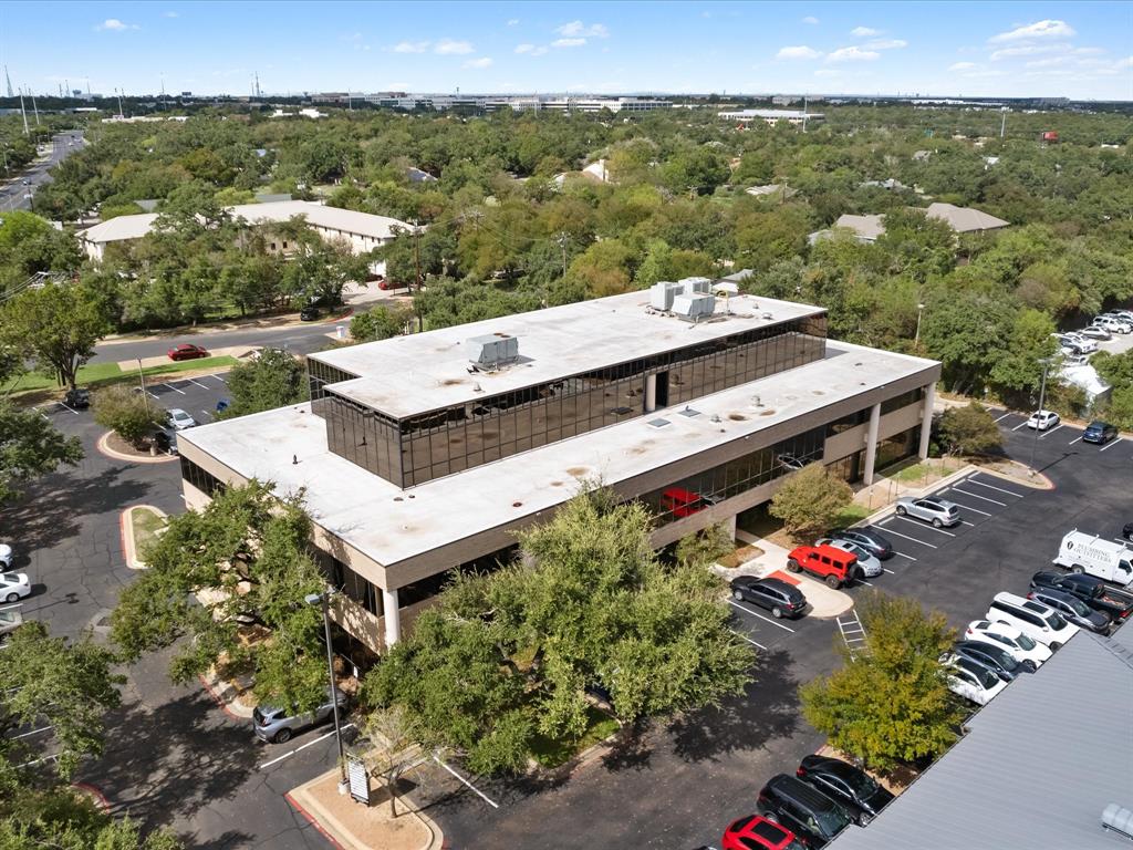 11675 Jollyville RD Unit: 2