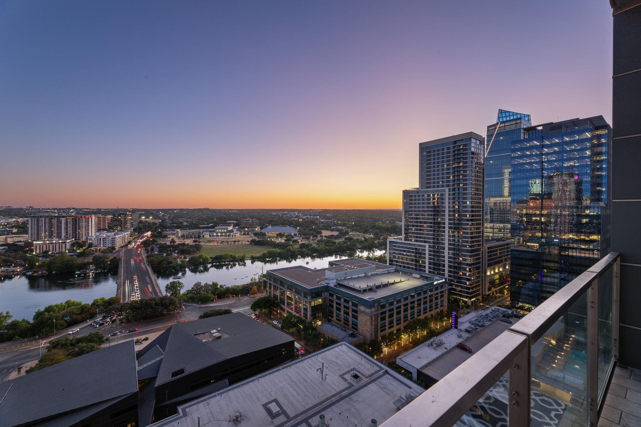 210 Lavaca ST # 1902