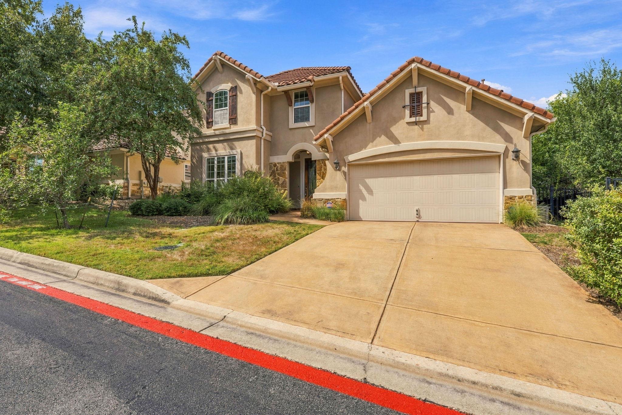 9205 Villa Norte DR