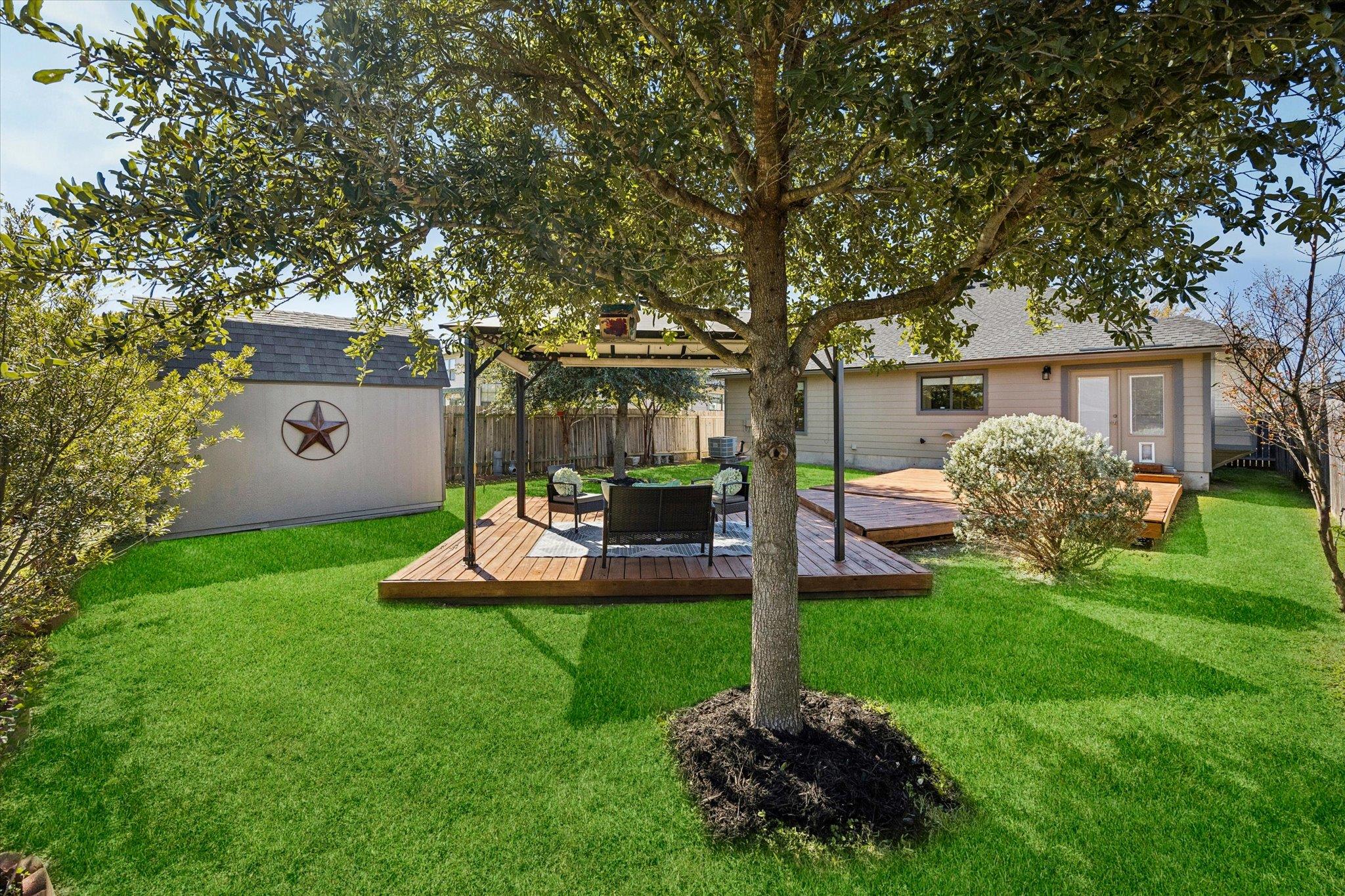 2213 Bluebonnet DR