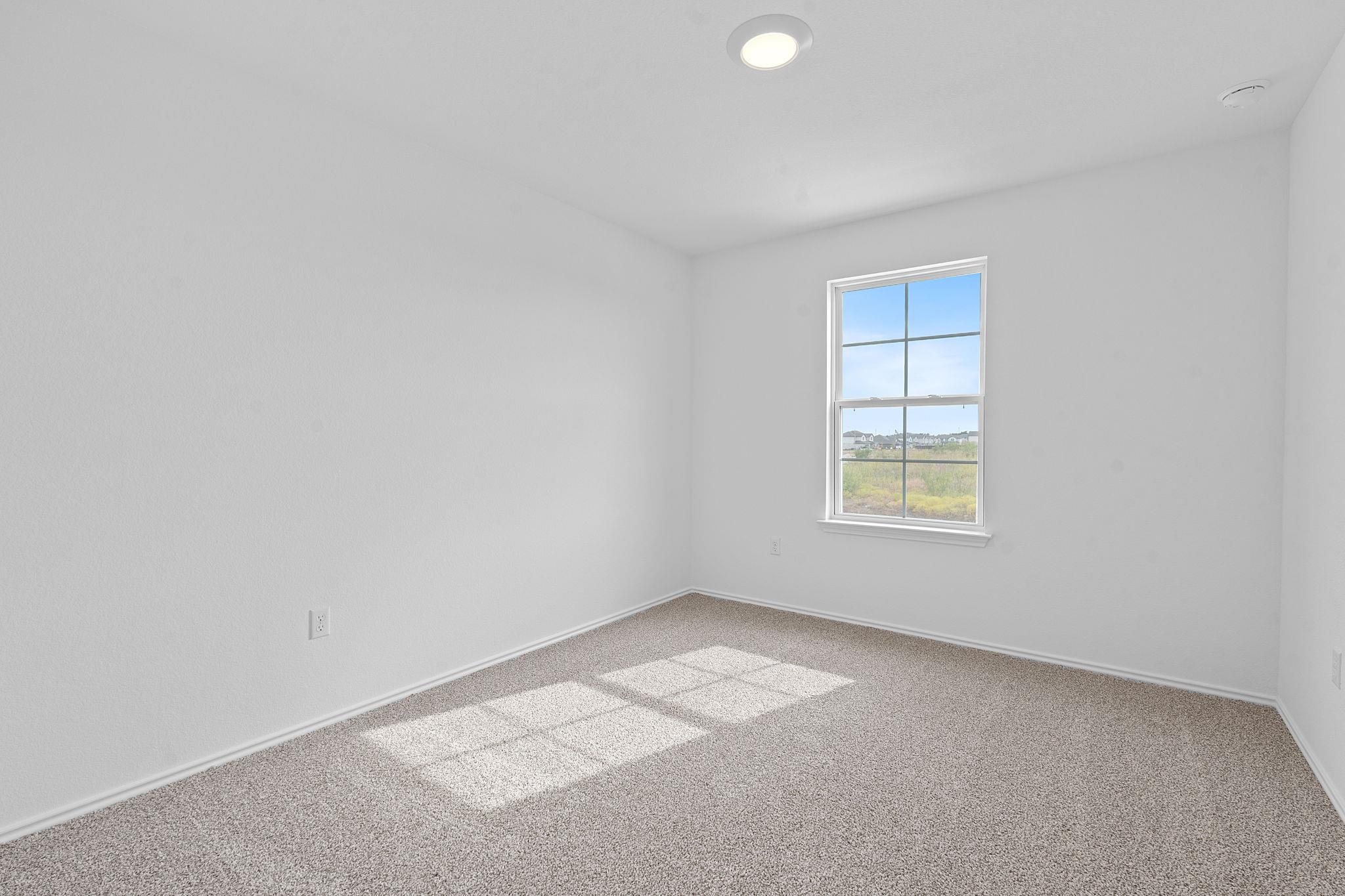 18500-B Empire PATH, Manor