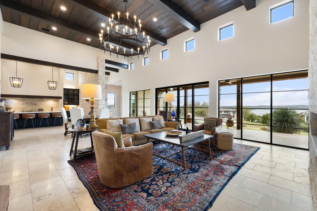 4001 Tejon CIR