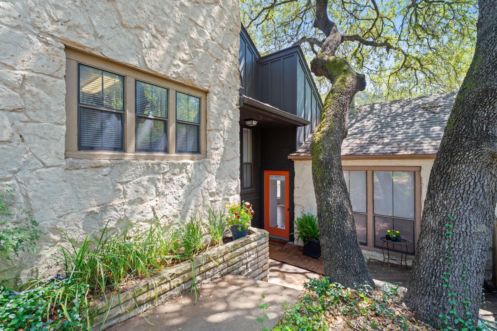 6513 Cat Creek TRL