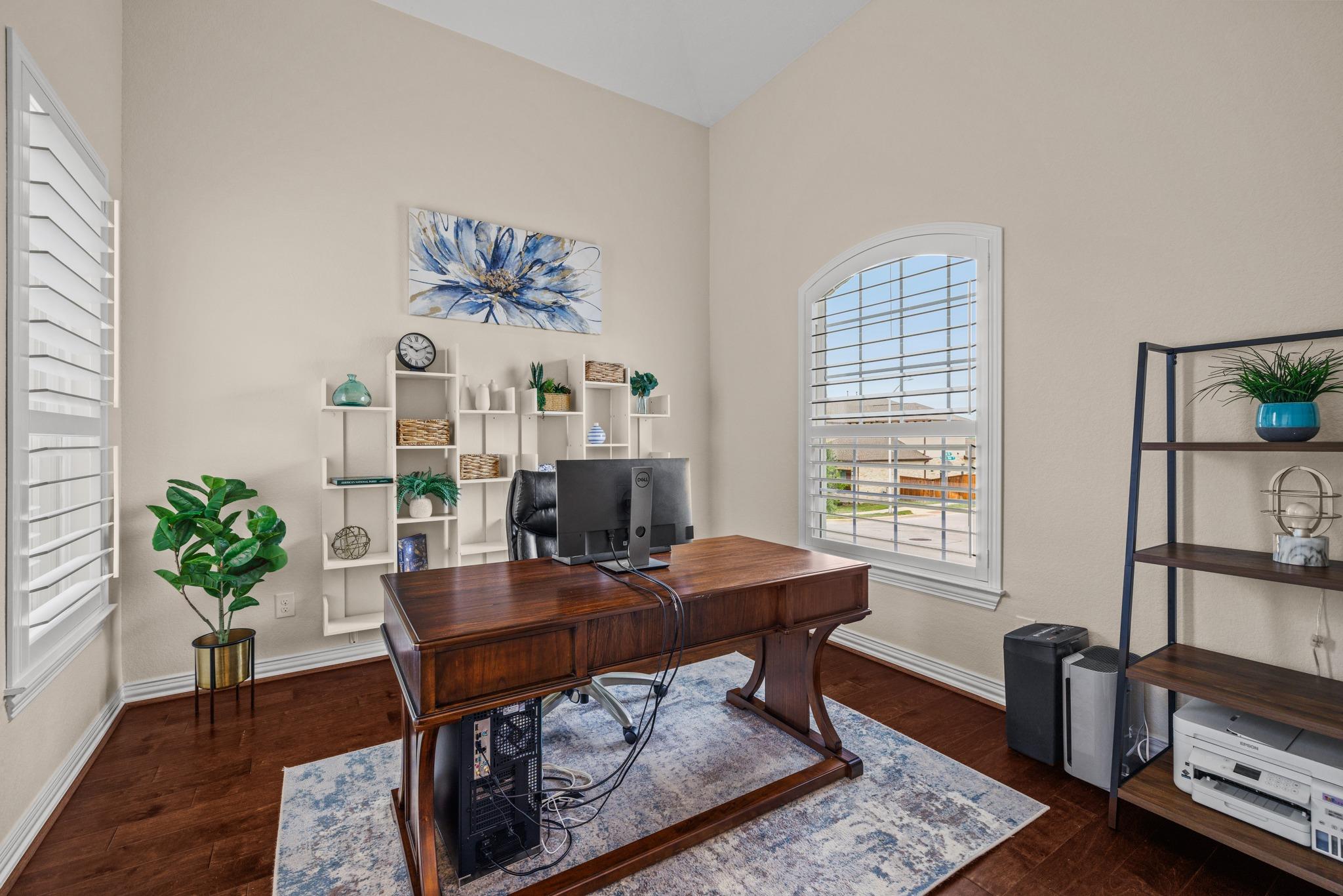 3914 Logan Ridge DR
