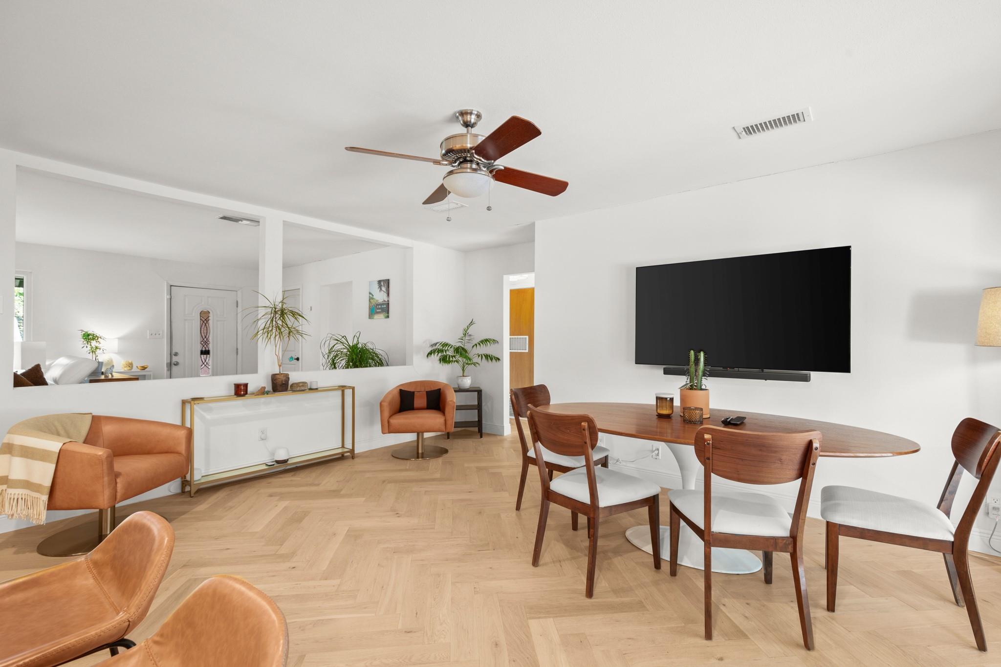 1617 Elmhurst DR, Austin