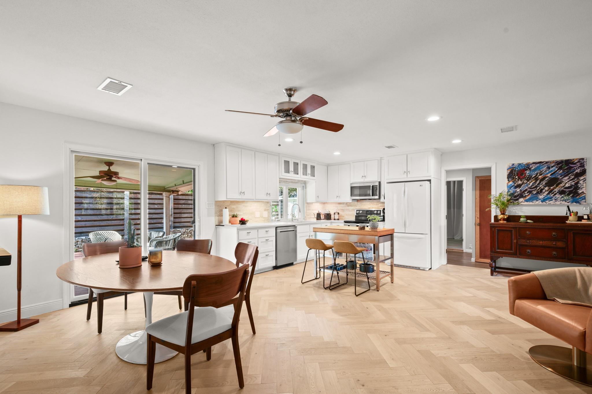 1617 Elmhurst DR, Austin