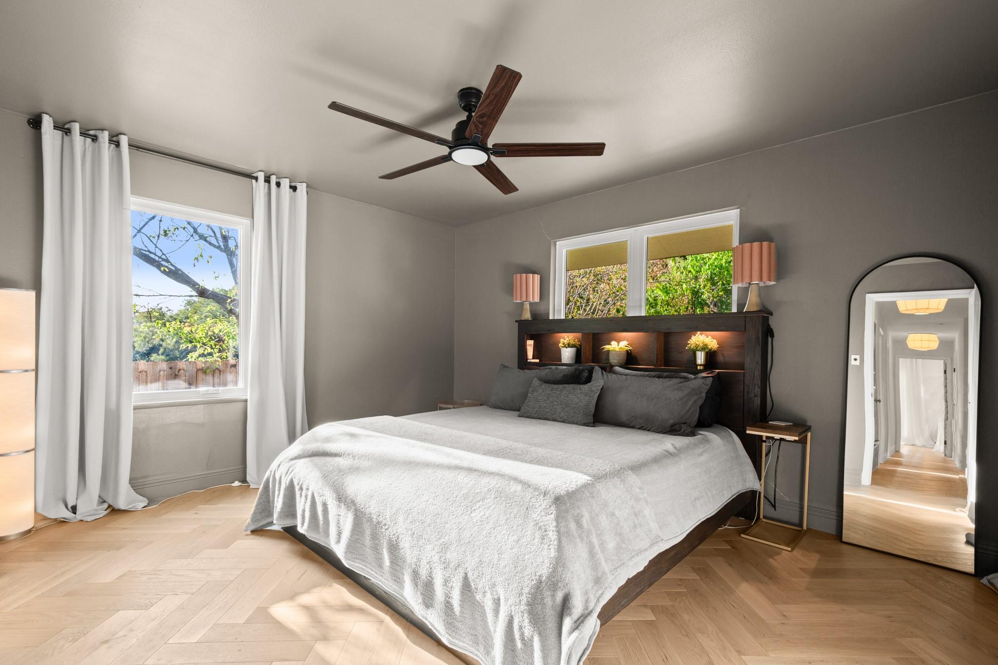 1617 Elmhurst DR, Austin