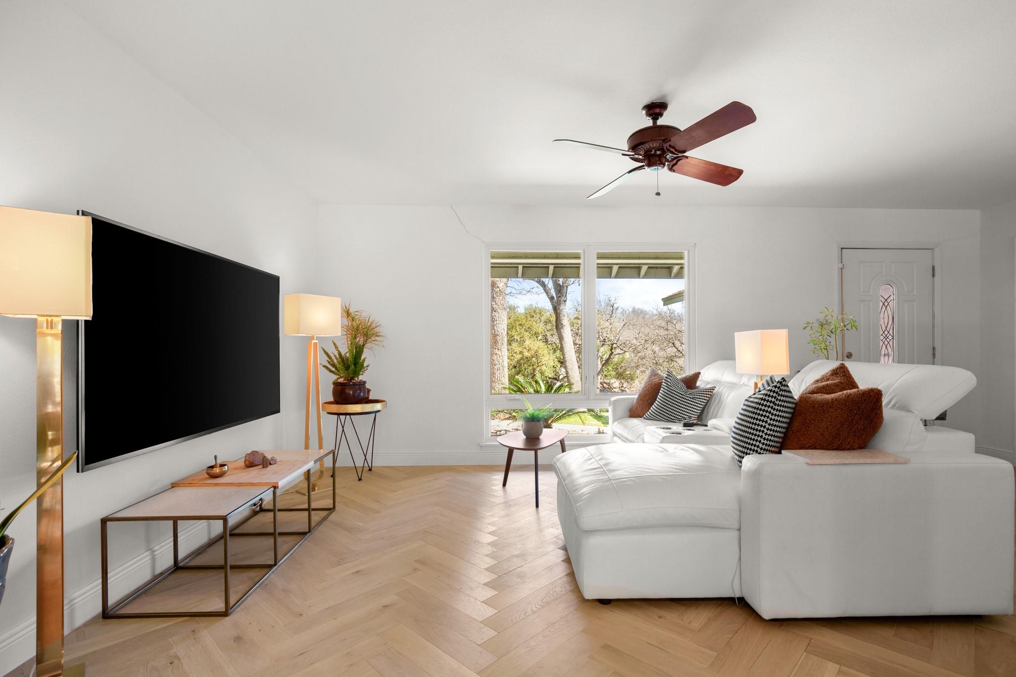 1617 Elmhurst DR, Austin