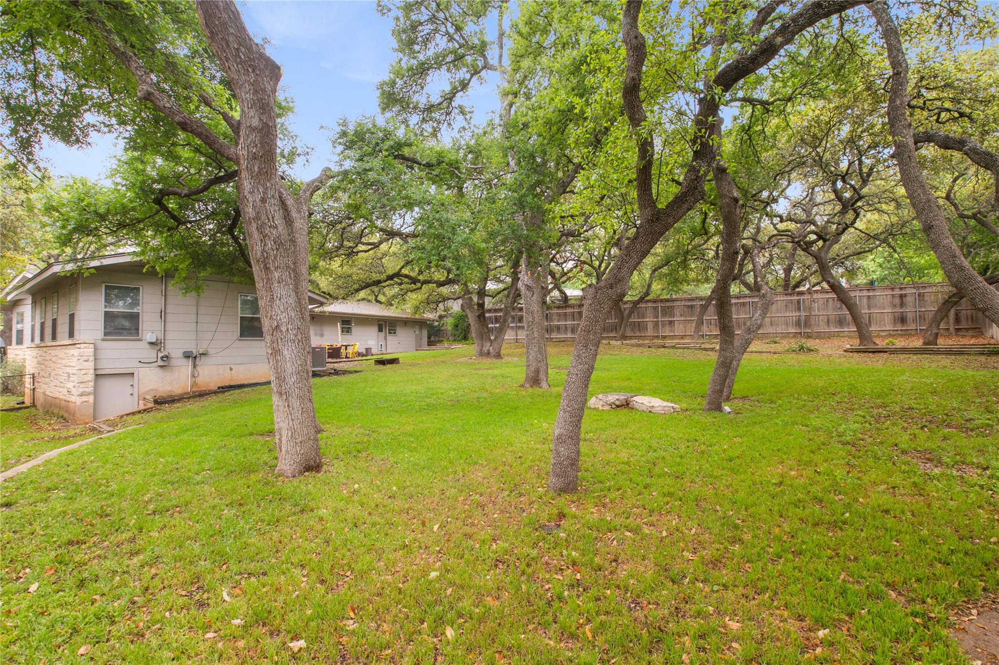 5108 Crestway DR