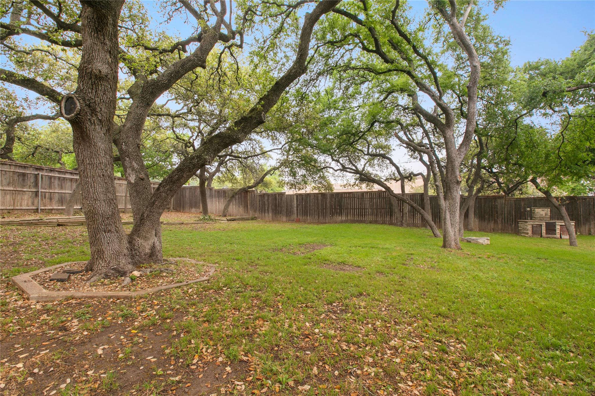 5108 Crestway DR