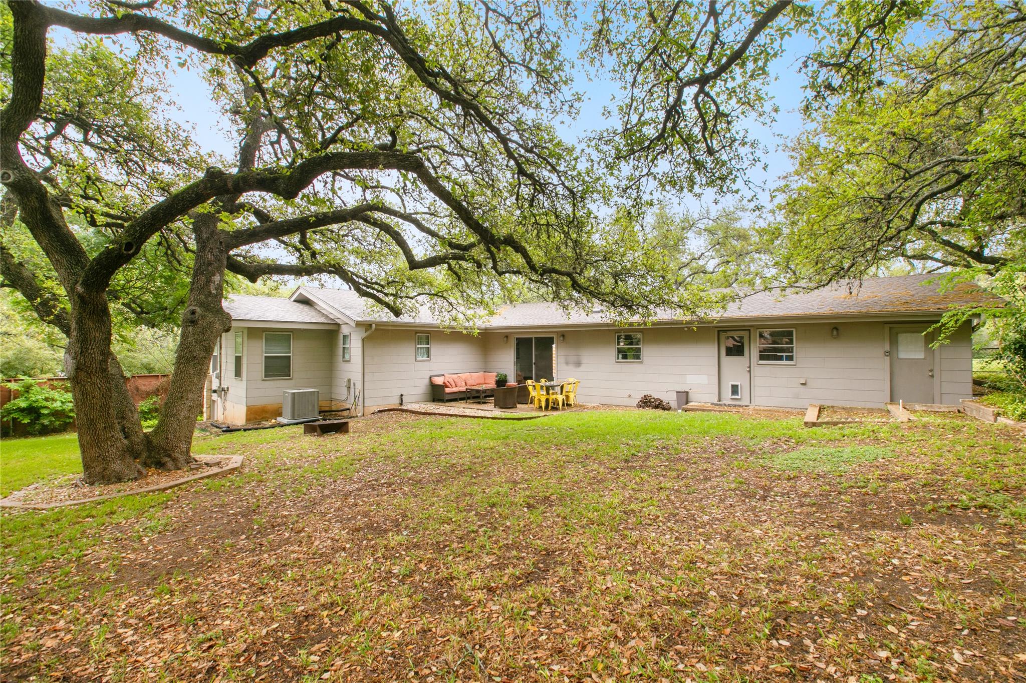 5108 Crestway DR