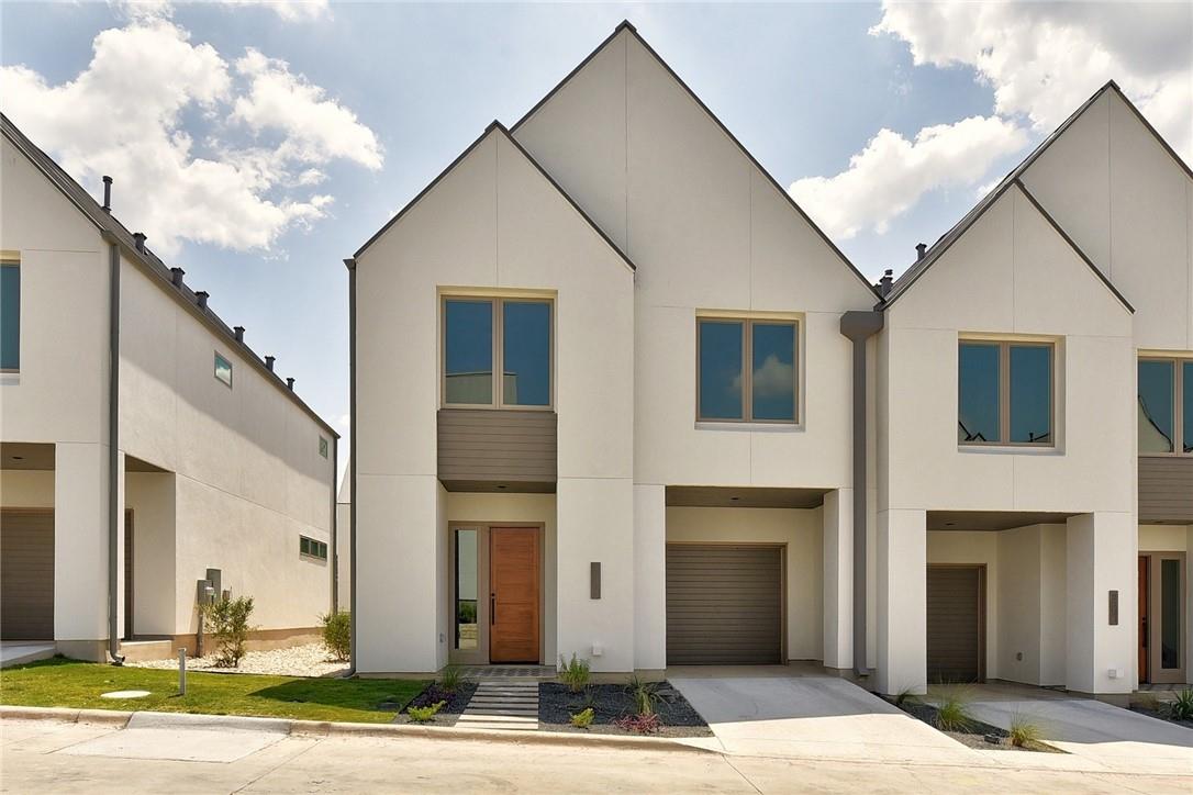 3303 Cantwell LN