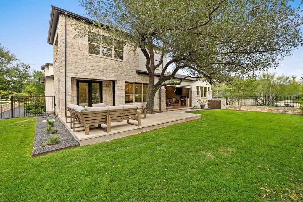 712 Crestone Stream DR