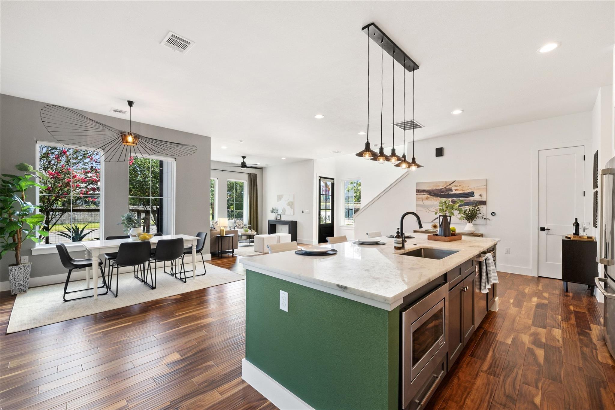 5601 Jackie Robinson ST # 1