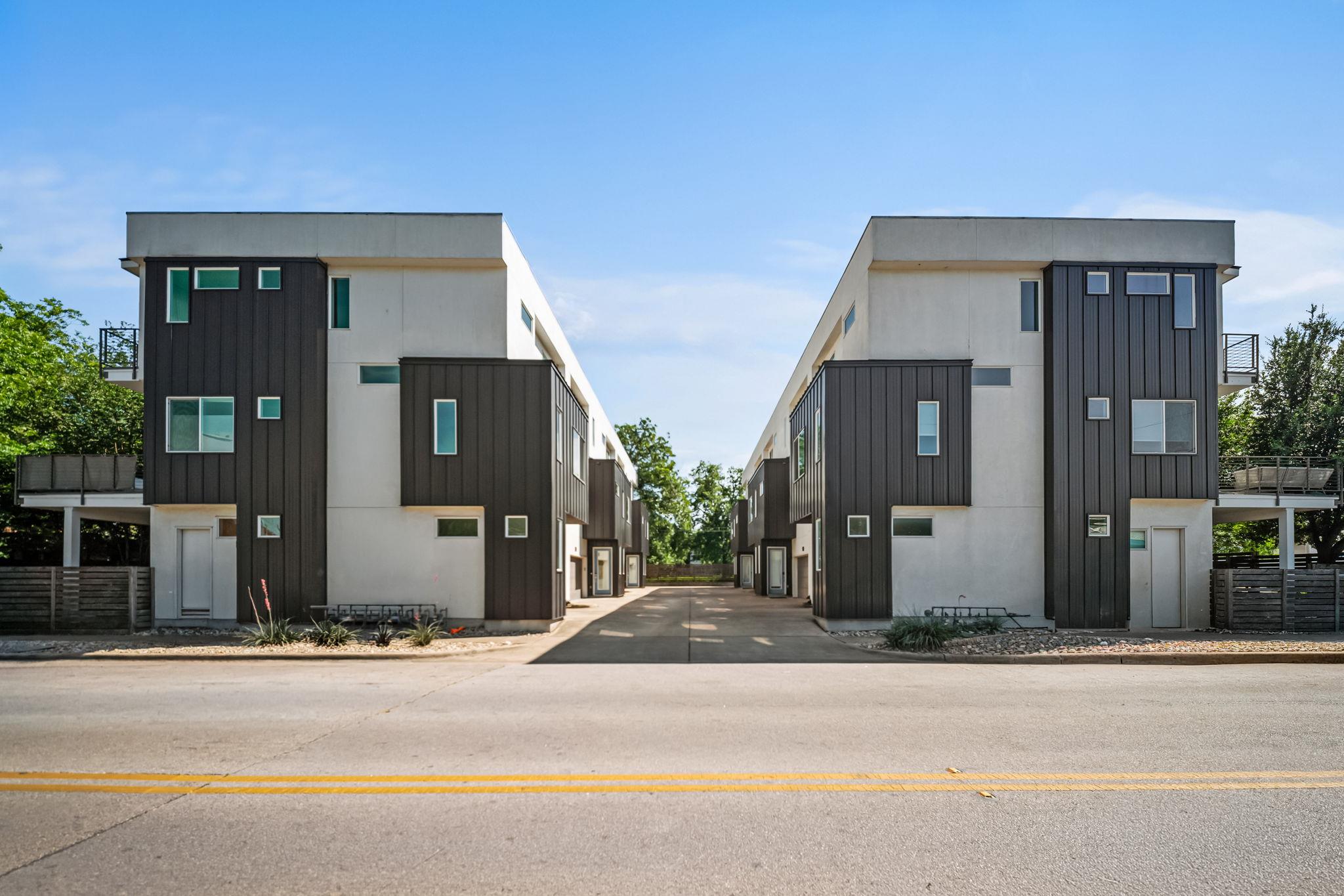 1801 E 2nd ST # 9