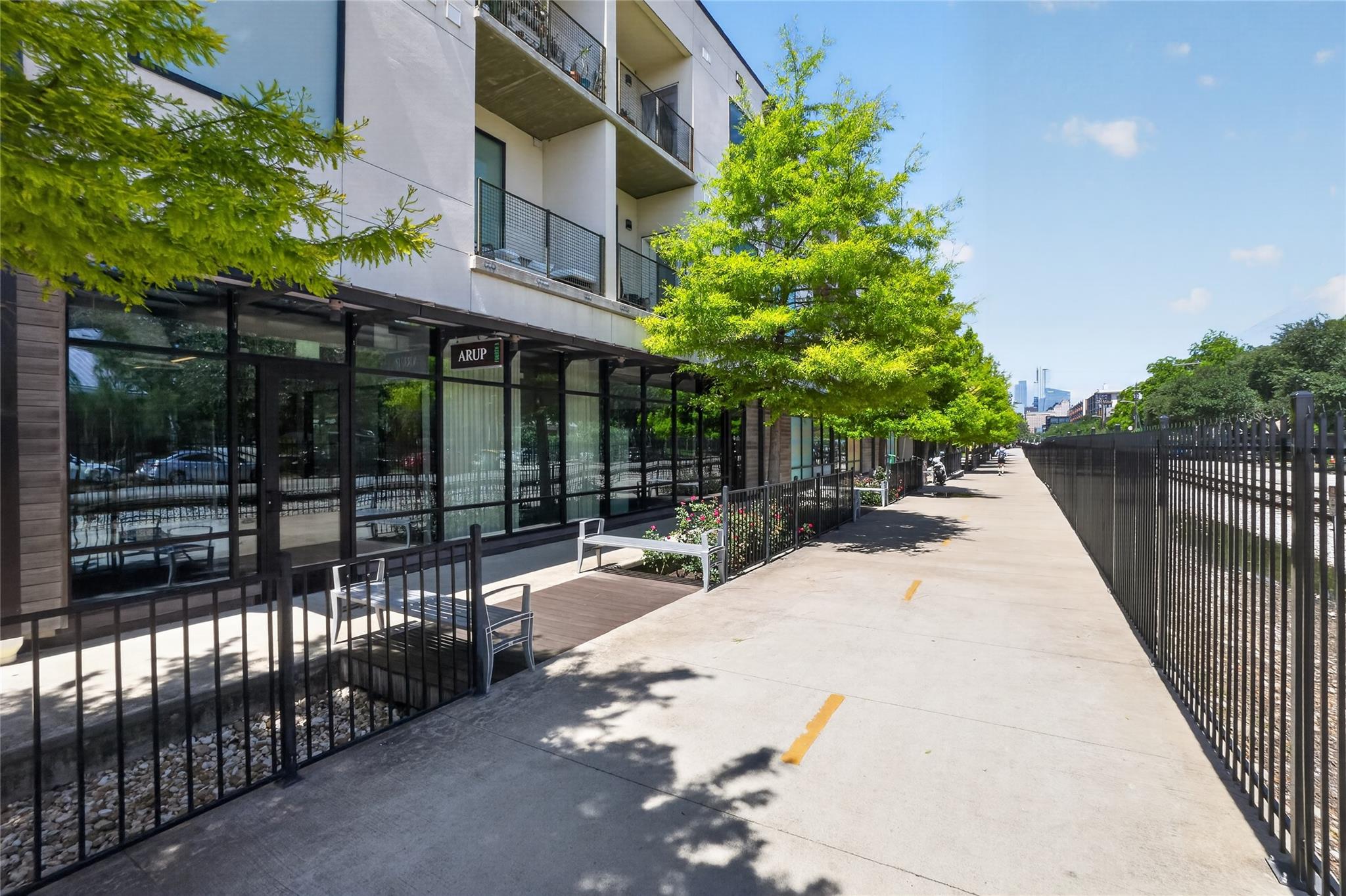1800 E 4th ST # 202