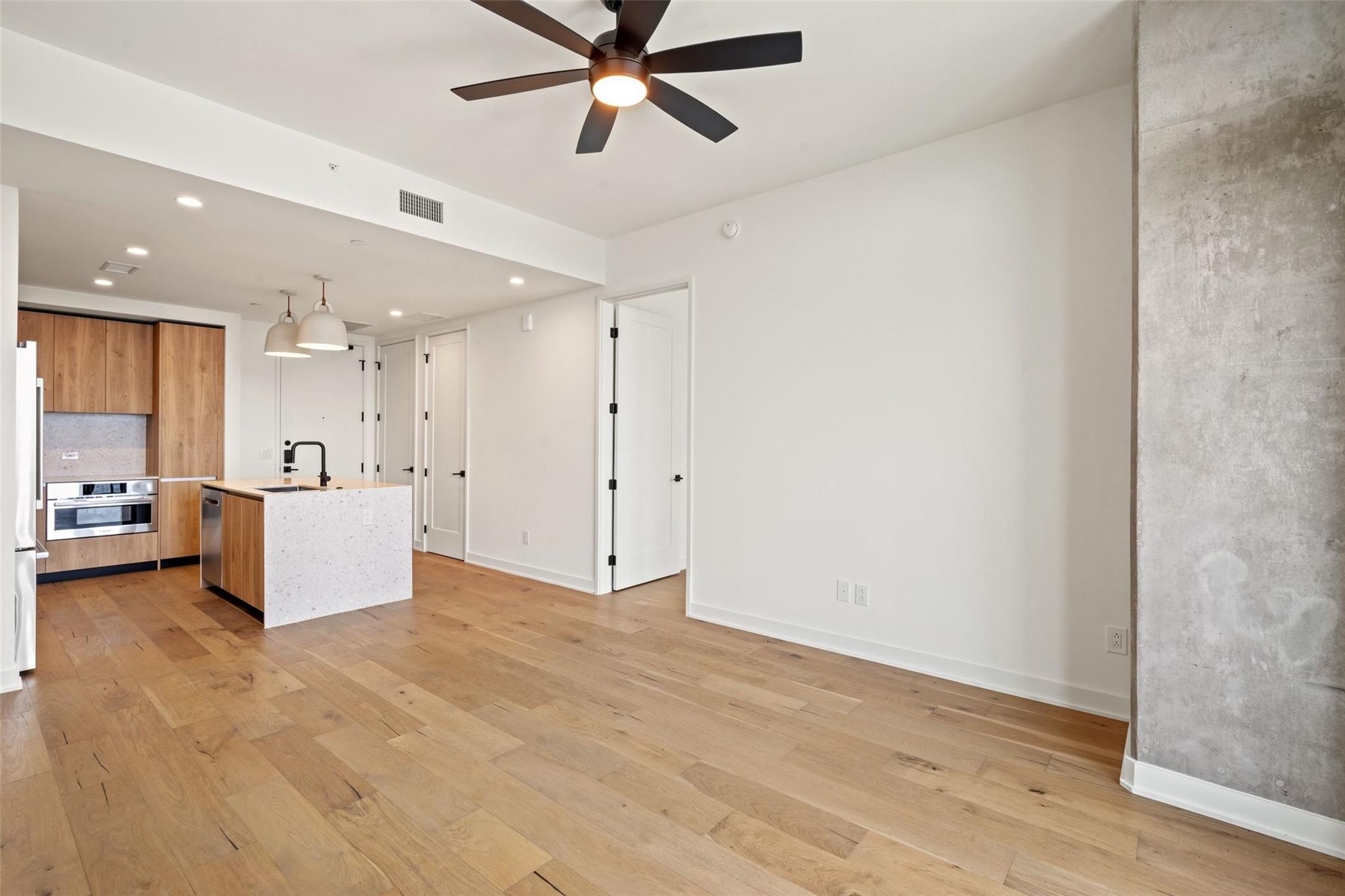 84 East Ave # 1803