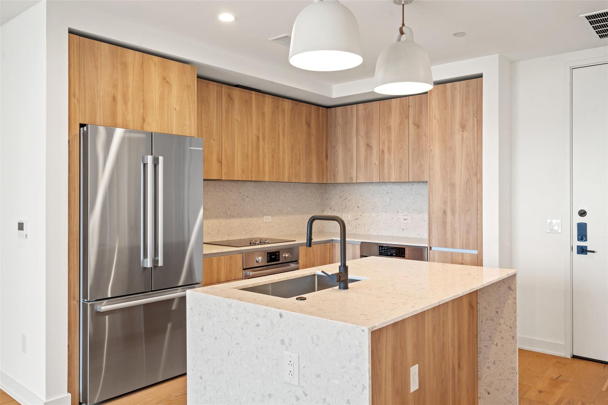 84 East Ave # 1803