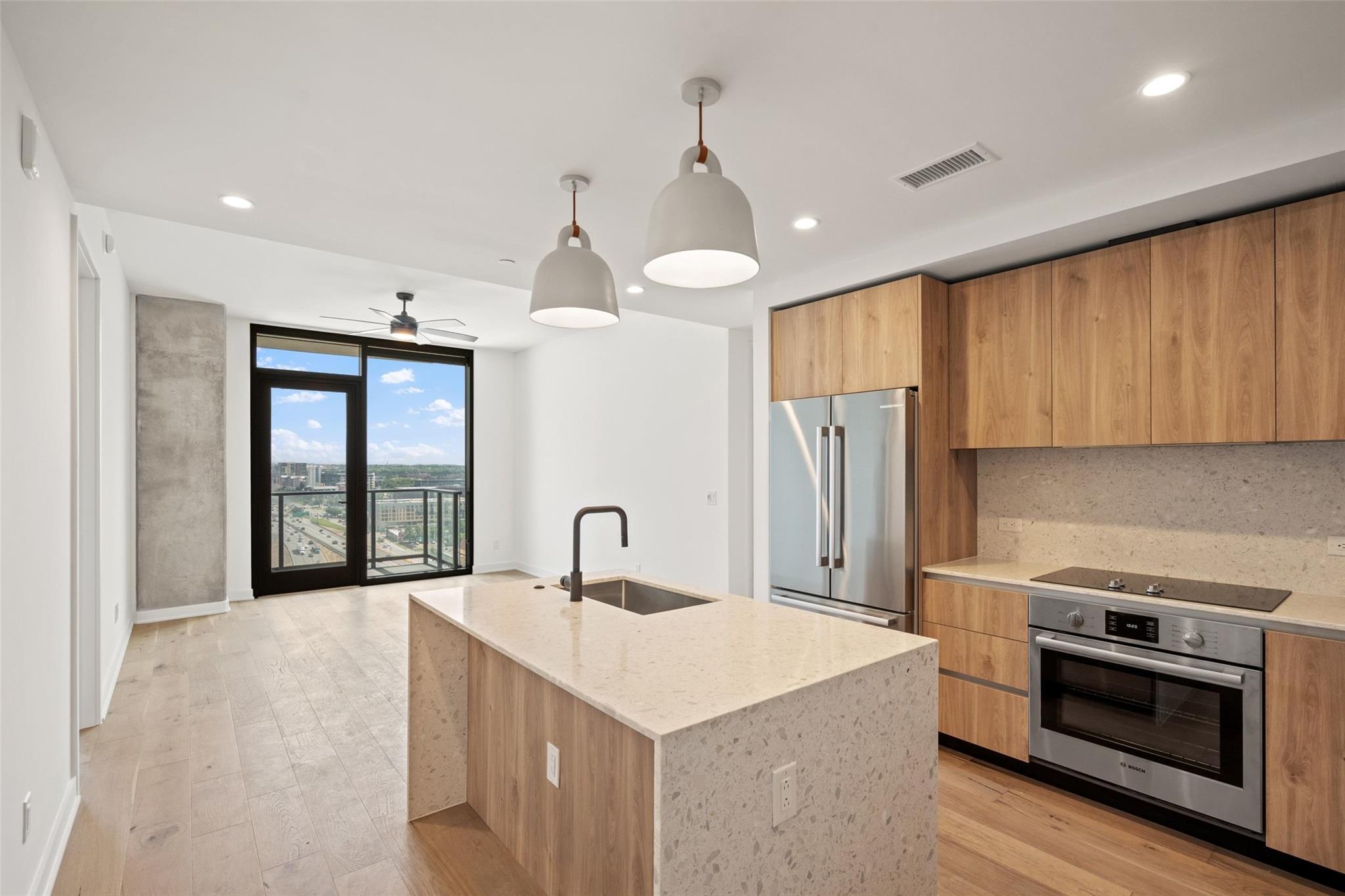 84 East Ave # 1803