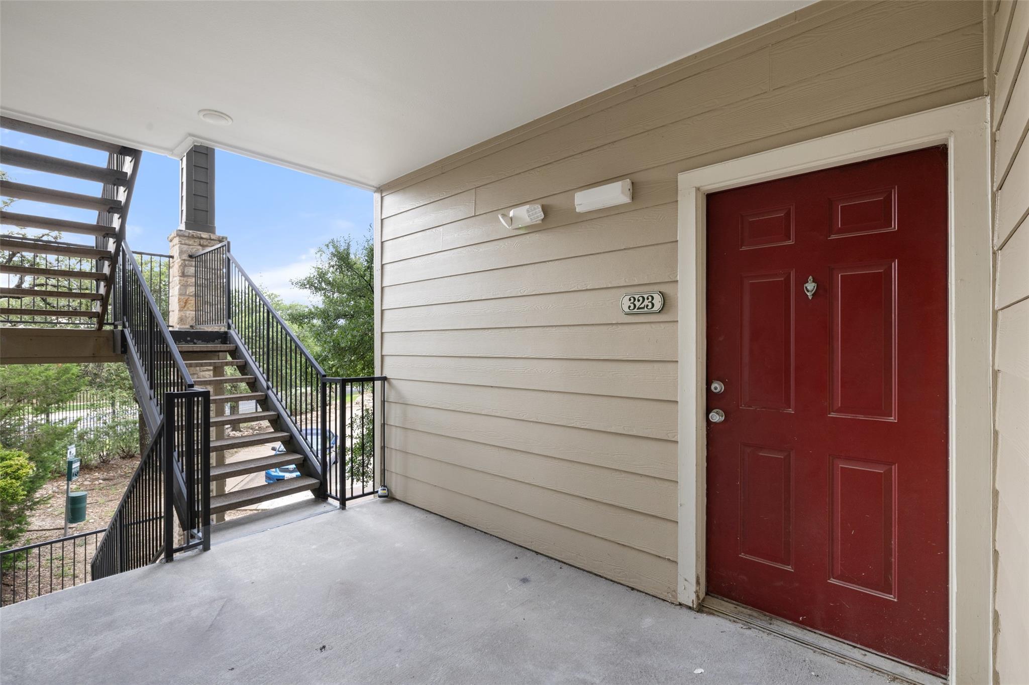 2320 Gracy Farms LN # 323