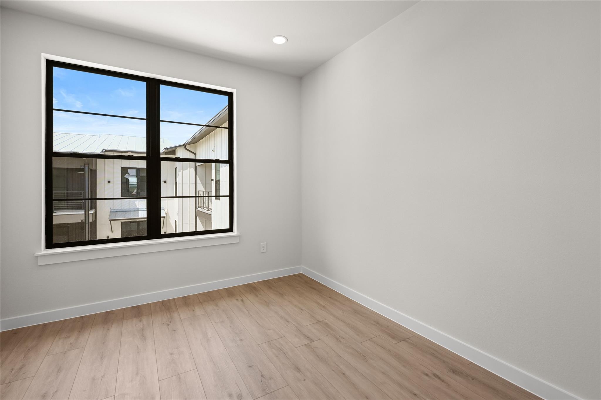 634 Central PKWY # 1204