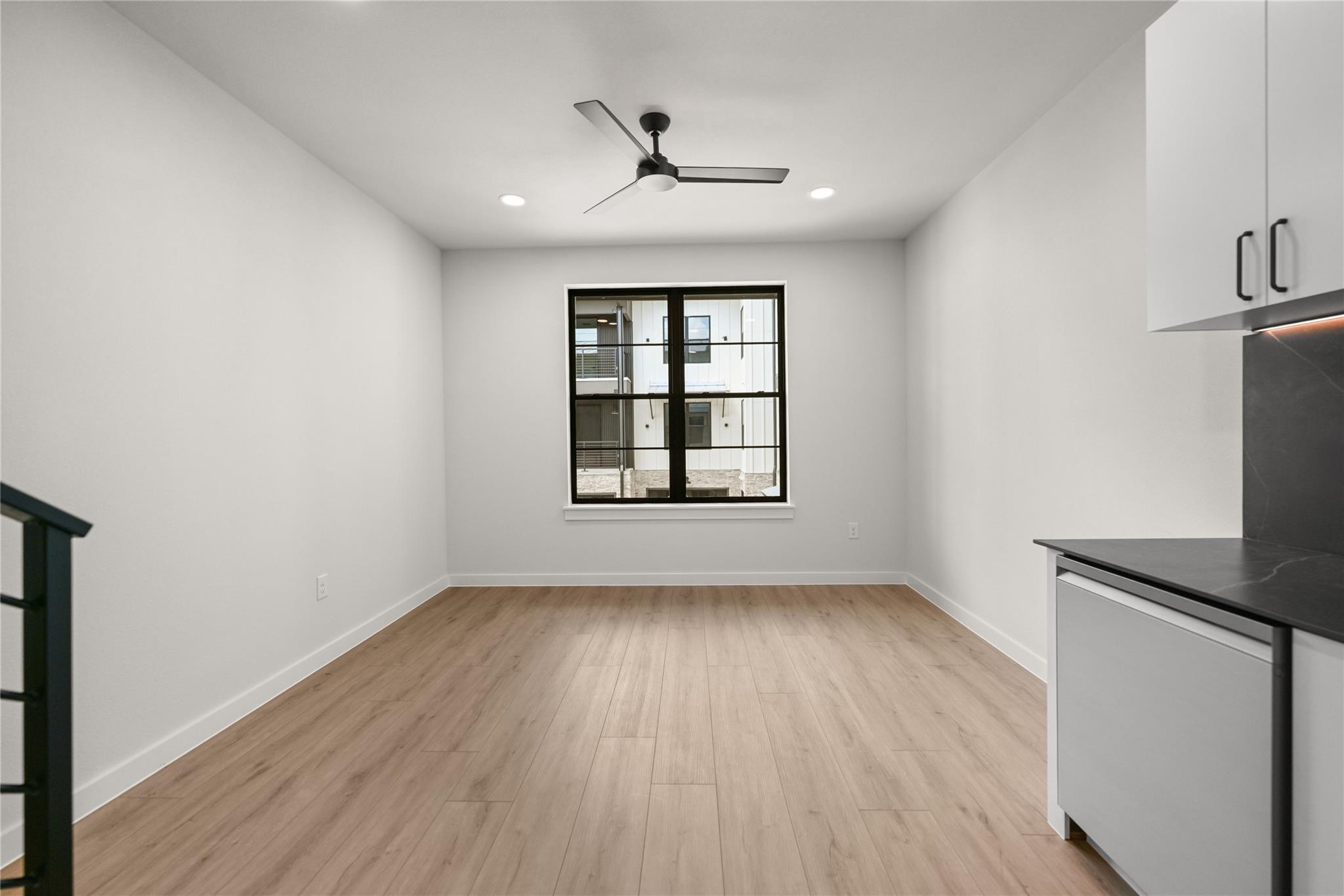 634 Central PKWY # 1204