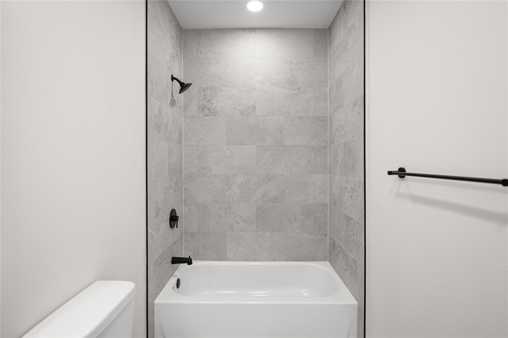 634 Central PKWY # 1204