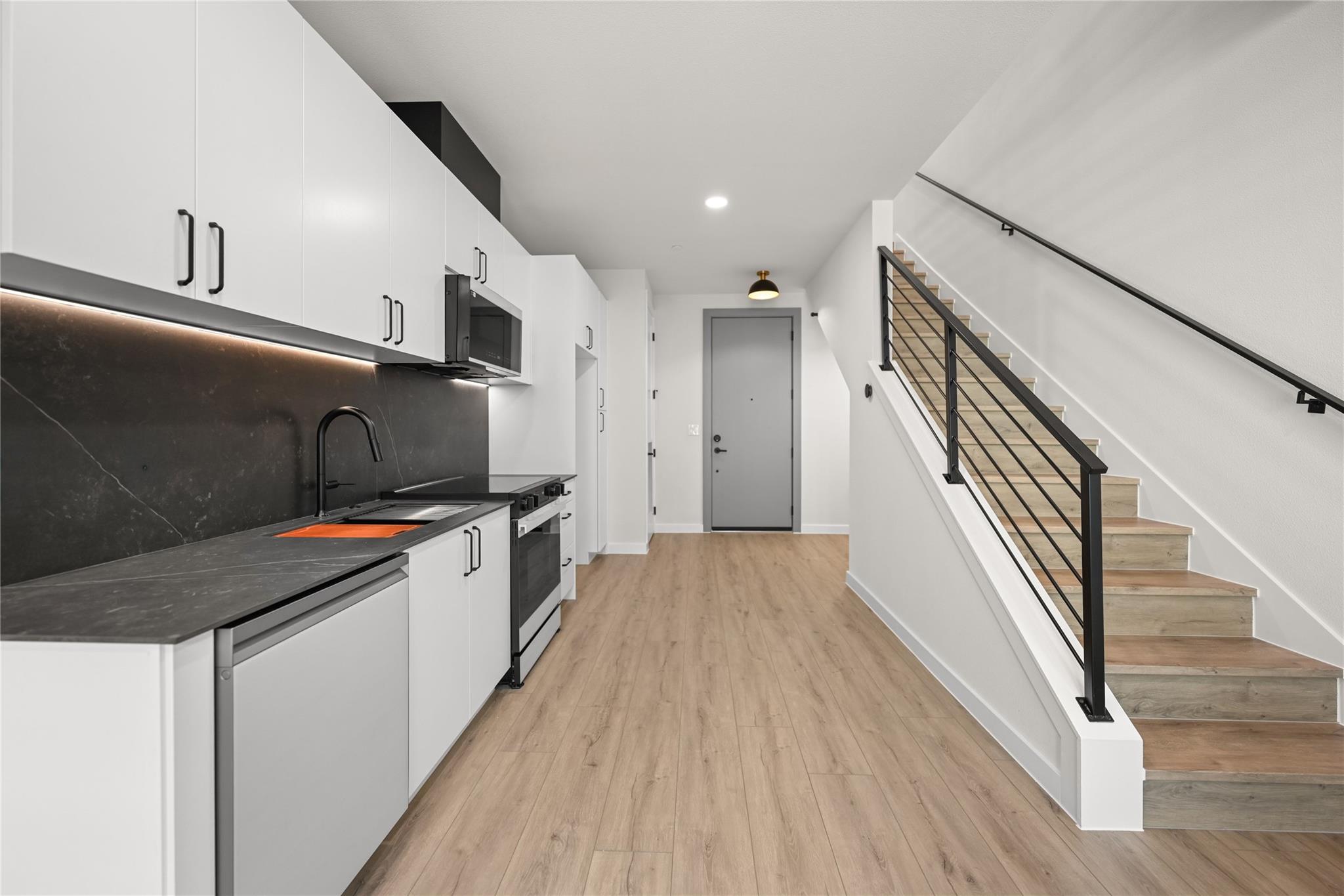 634 Central PKWY # 1204
