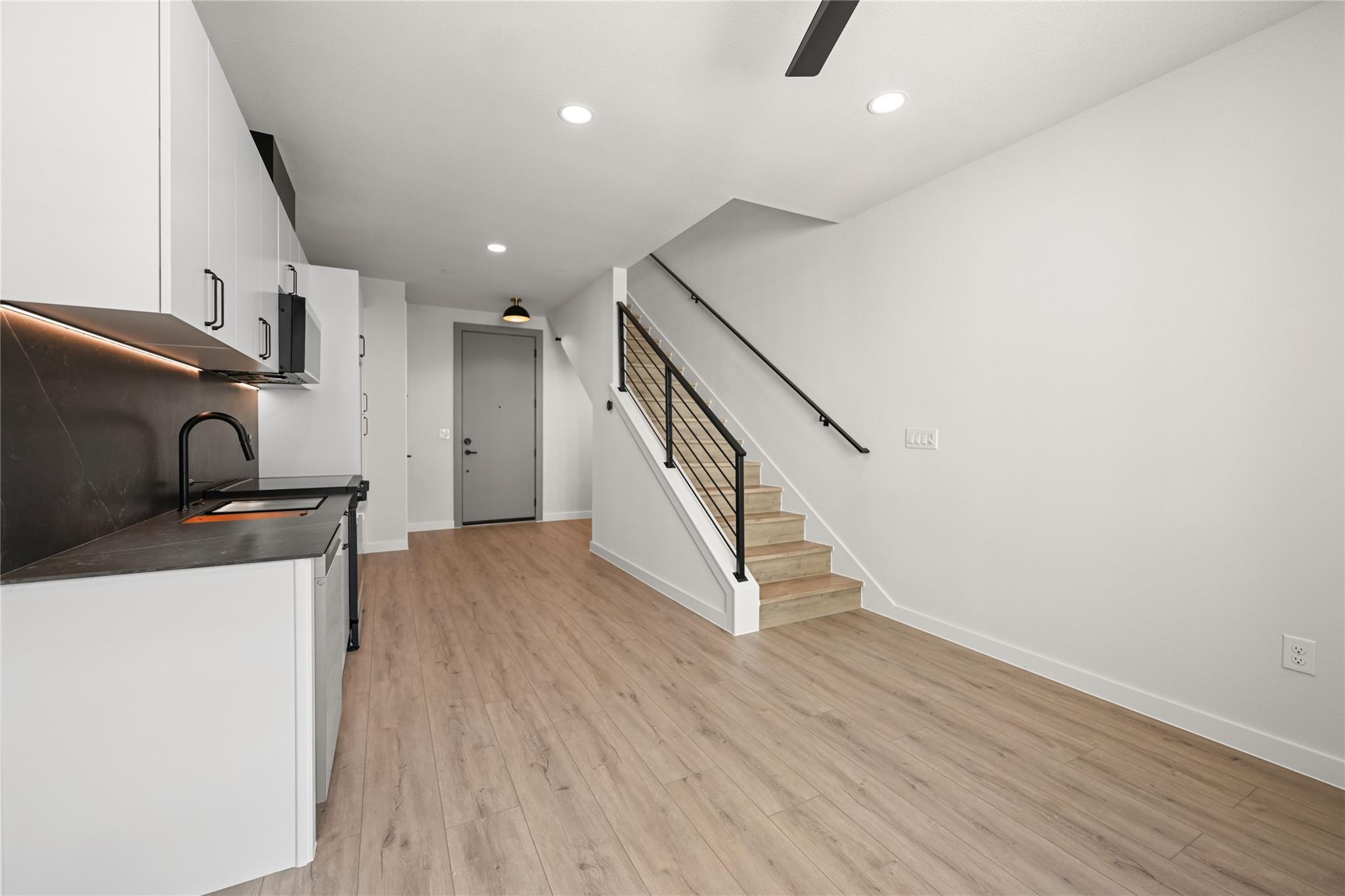634 Central PKWY # 1204