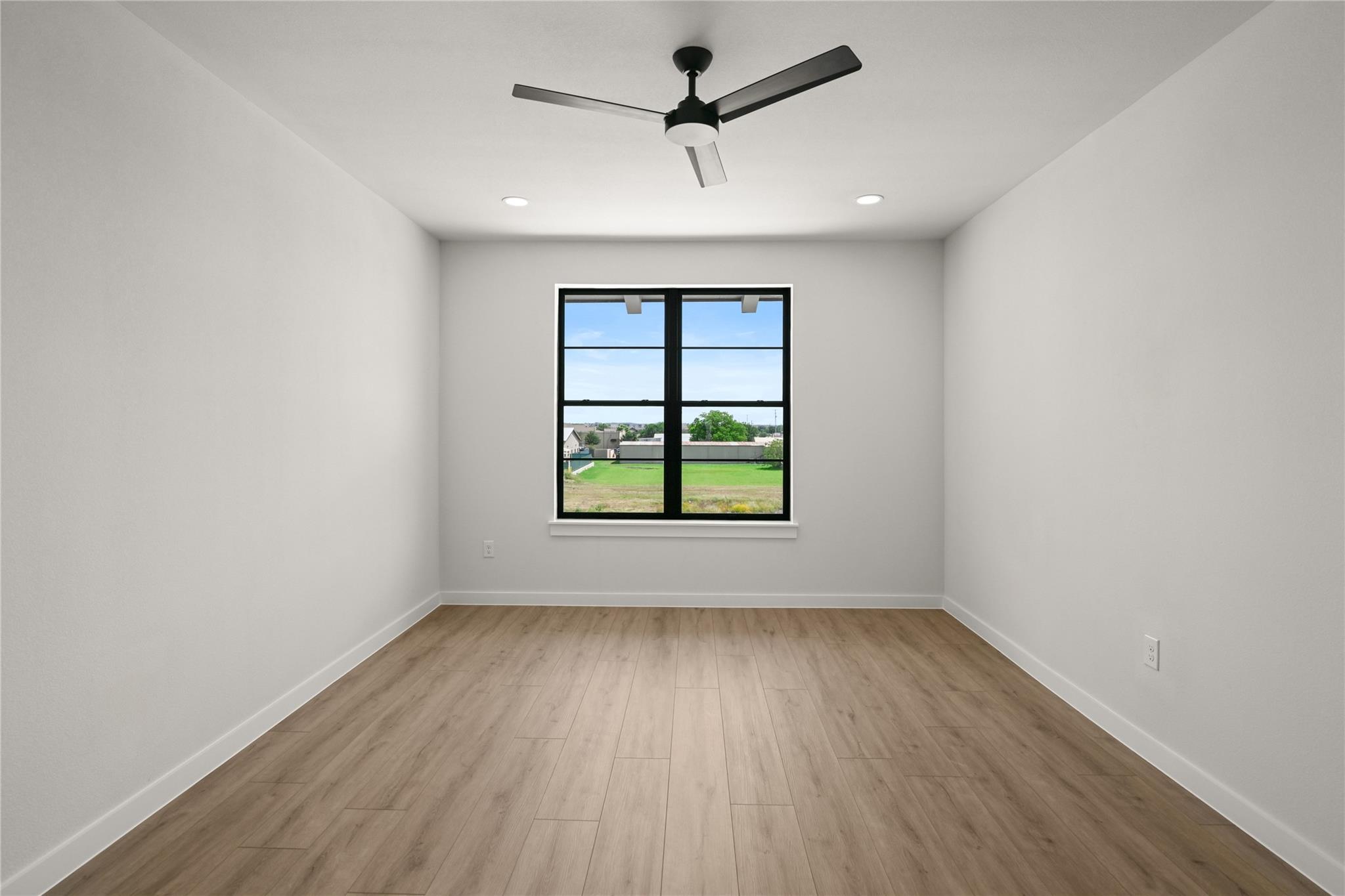 634 Central PKWY # 1204