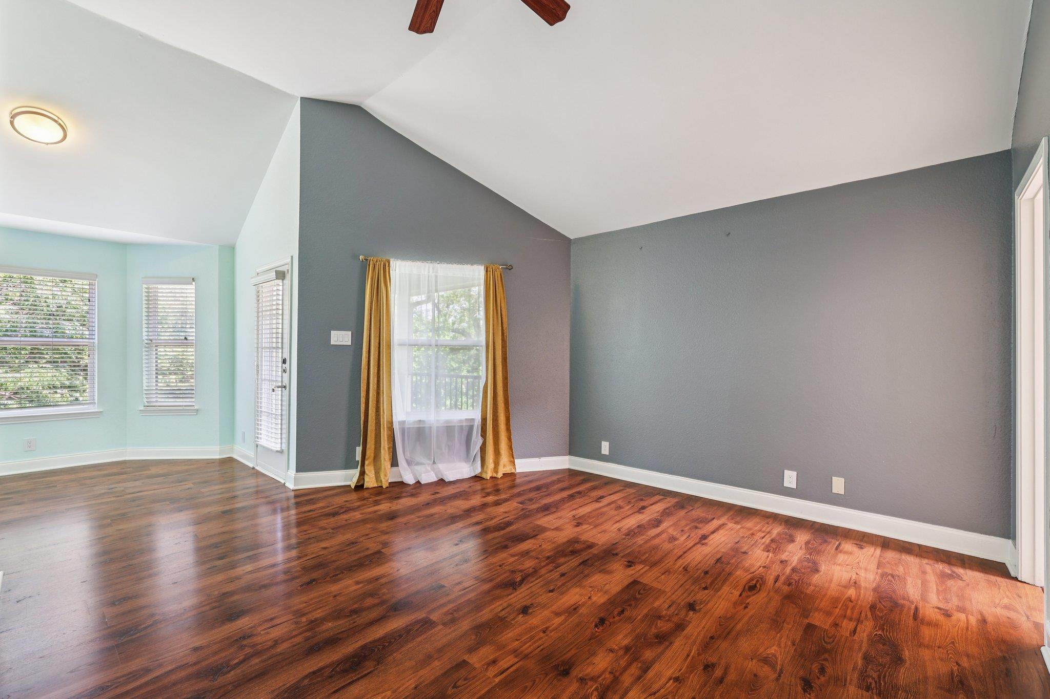 10507 Scotland Well DR