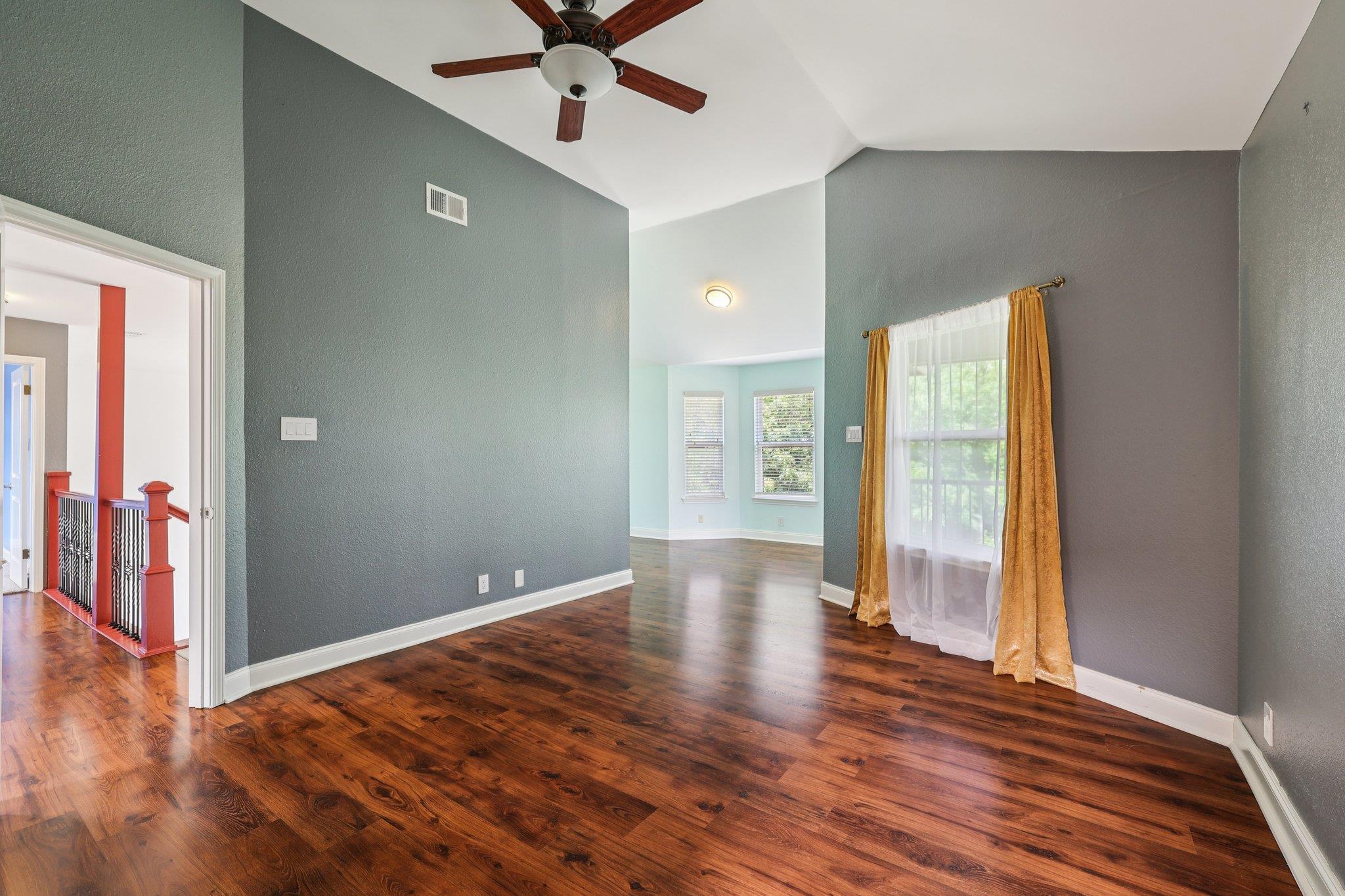 10507 Scotland Well DR