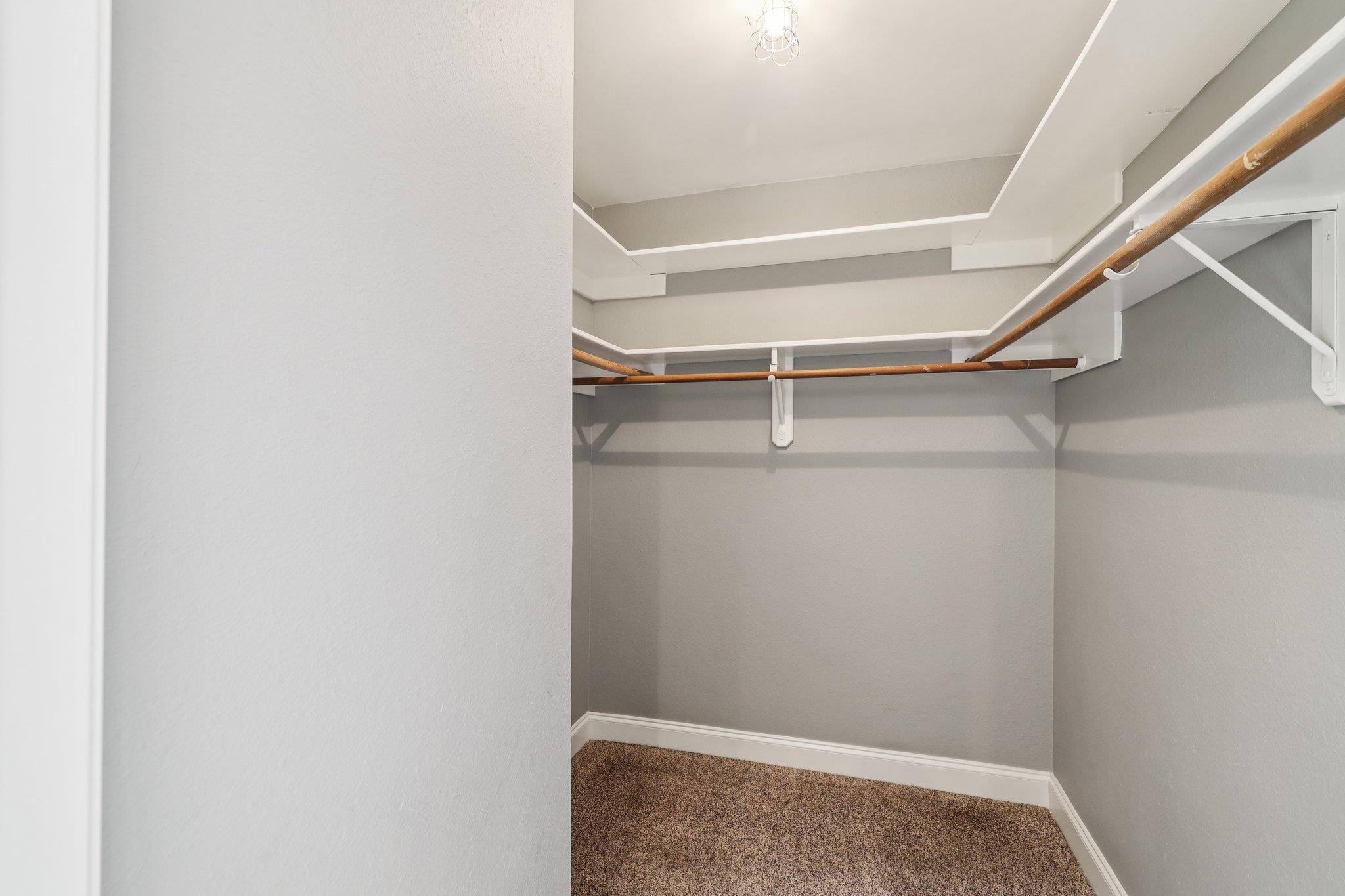 10507 Scotland Well DR