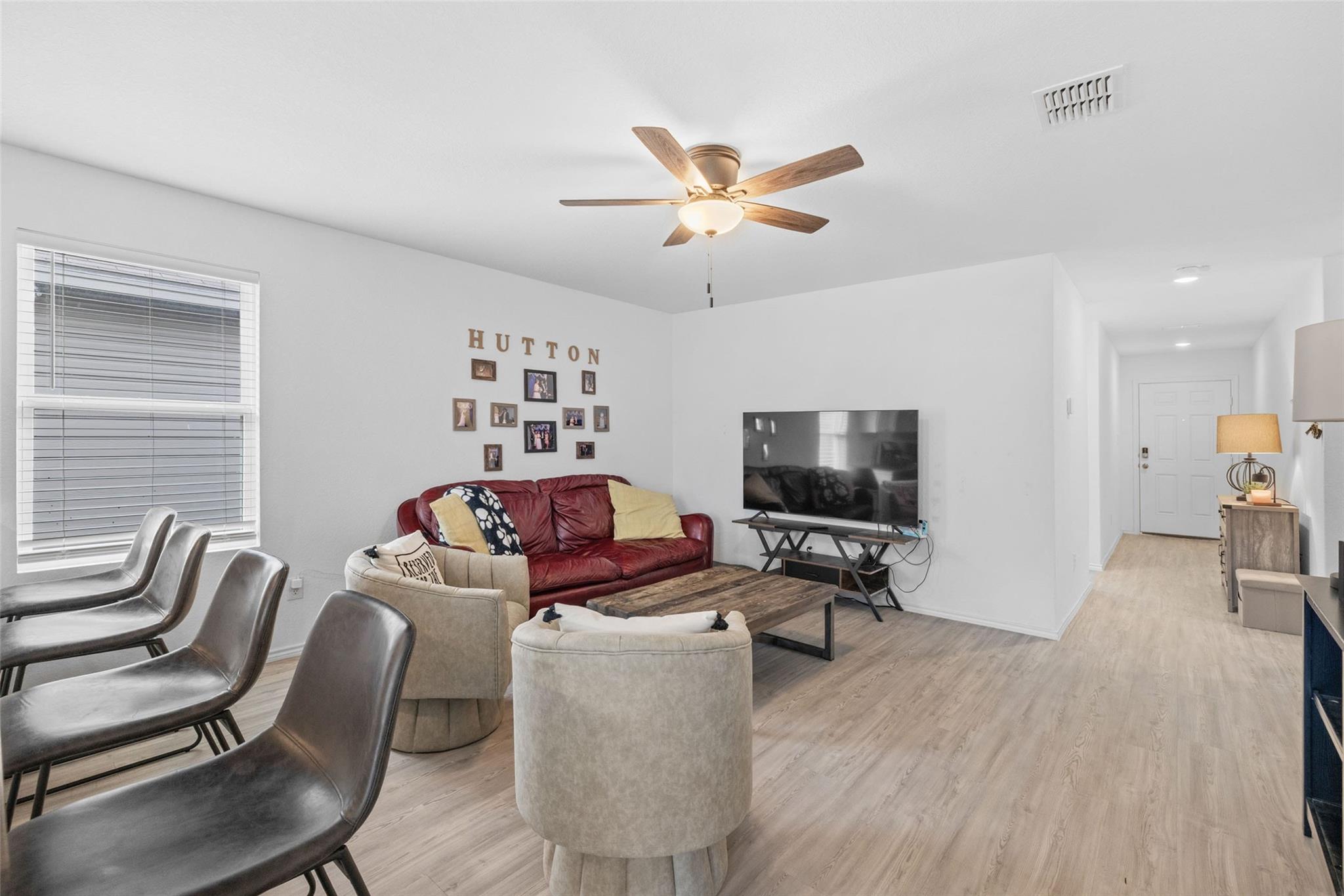 108 Ciarans Crossing DR