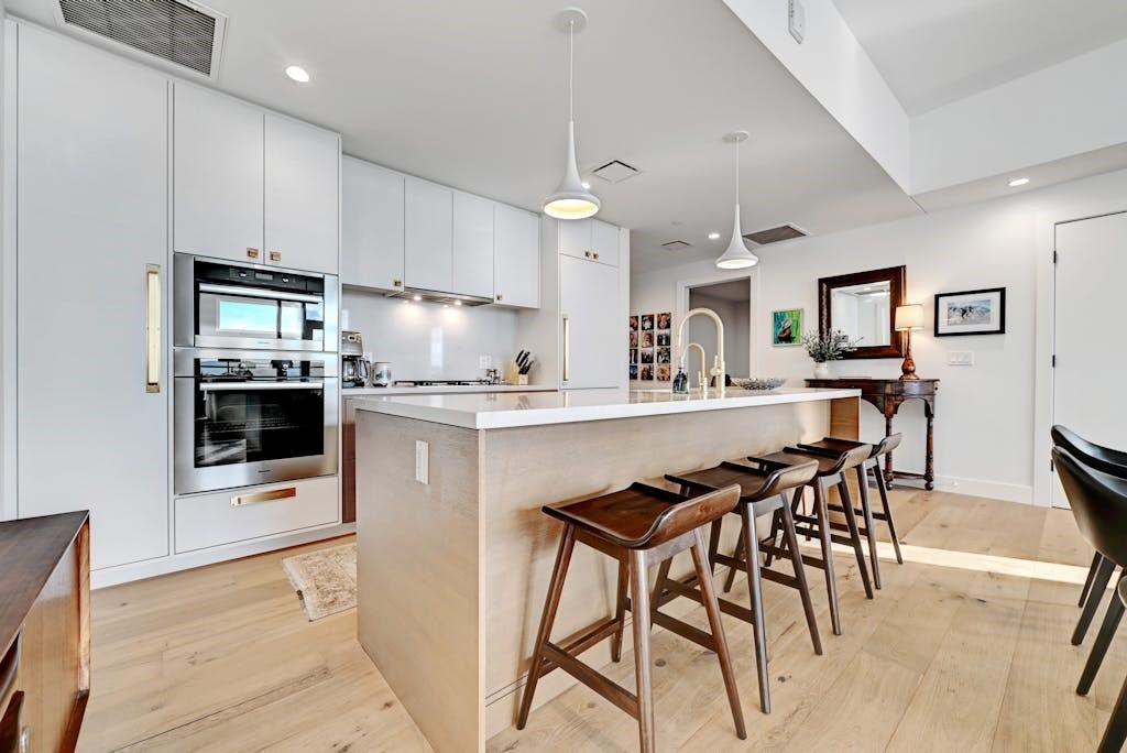 70 Rainey ST # 1306
