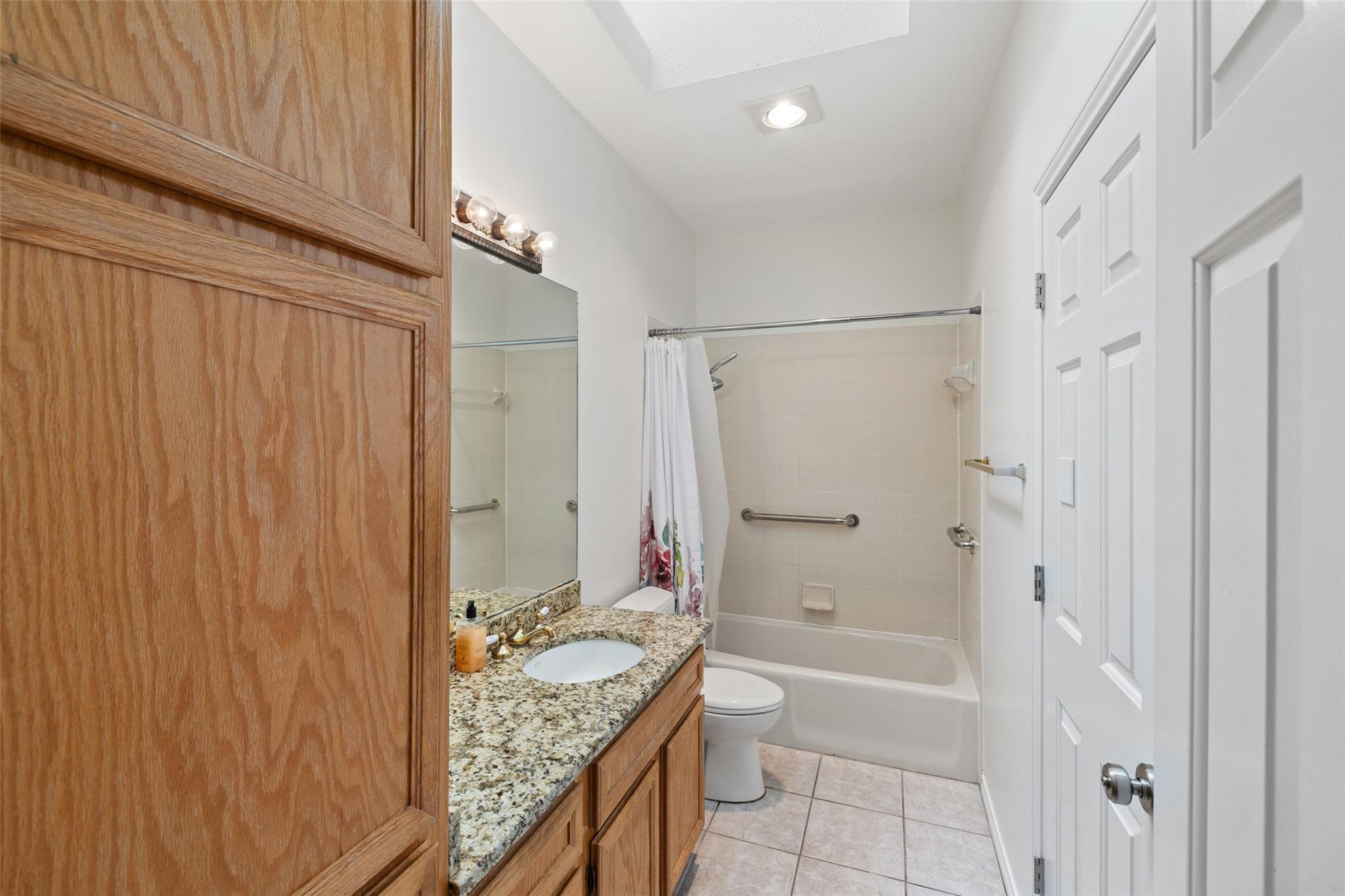 103 Schooner DR