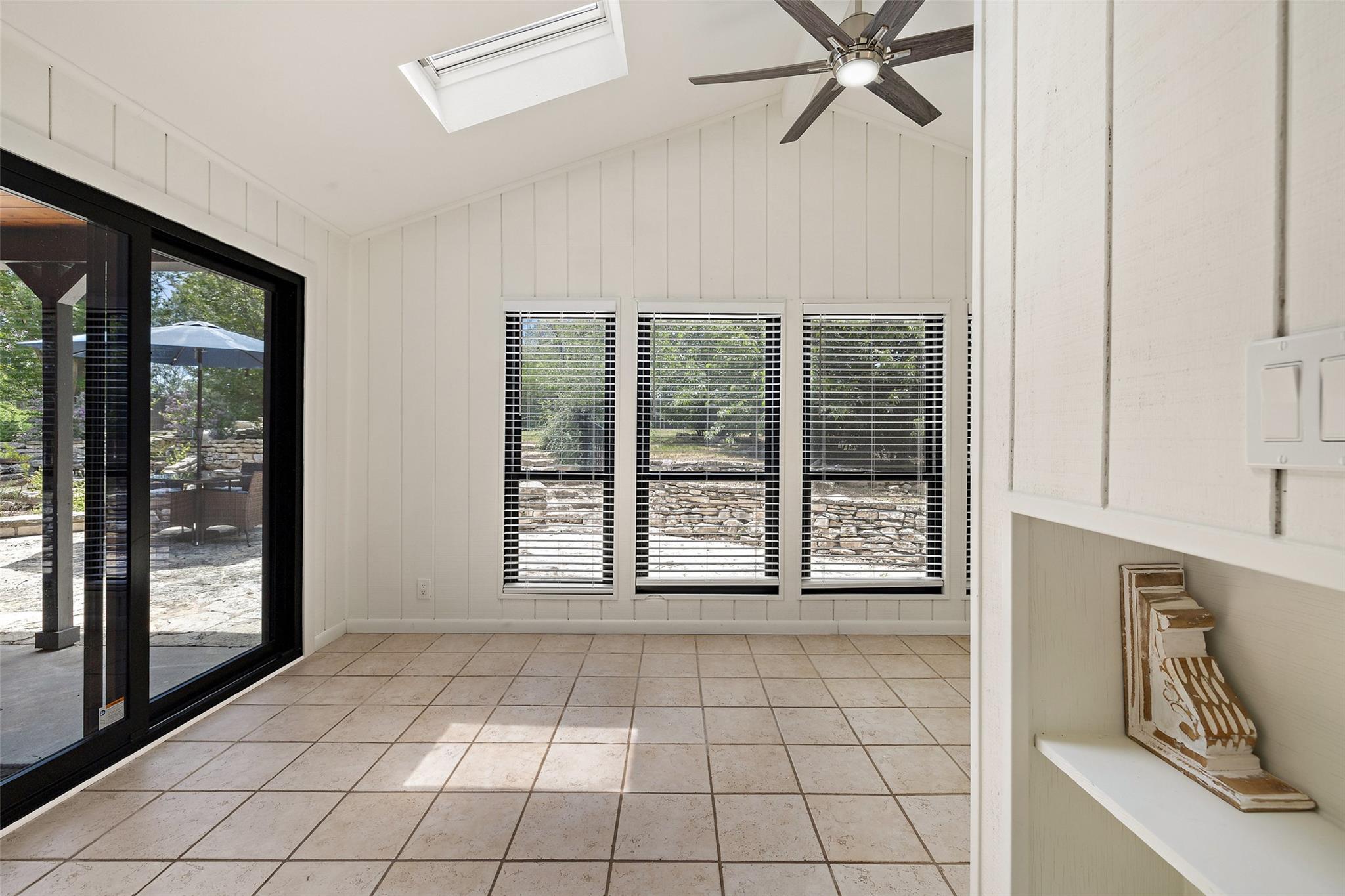 103 Schooner DR