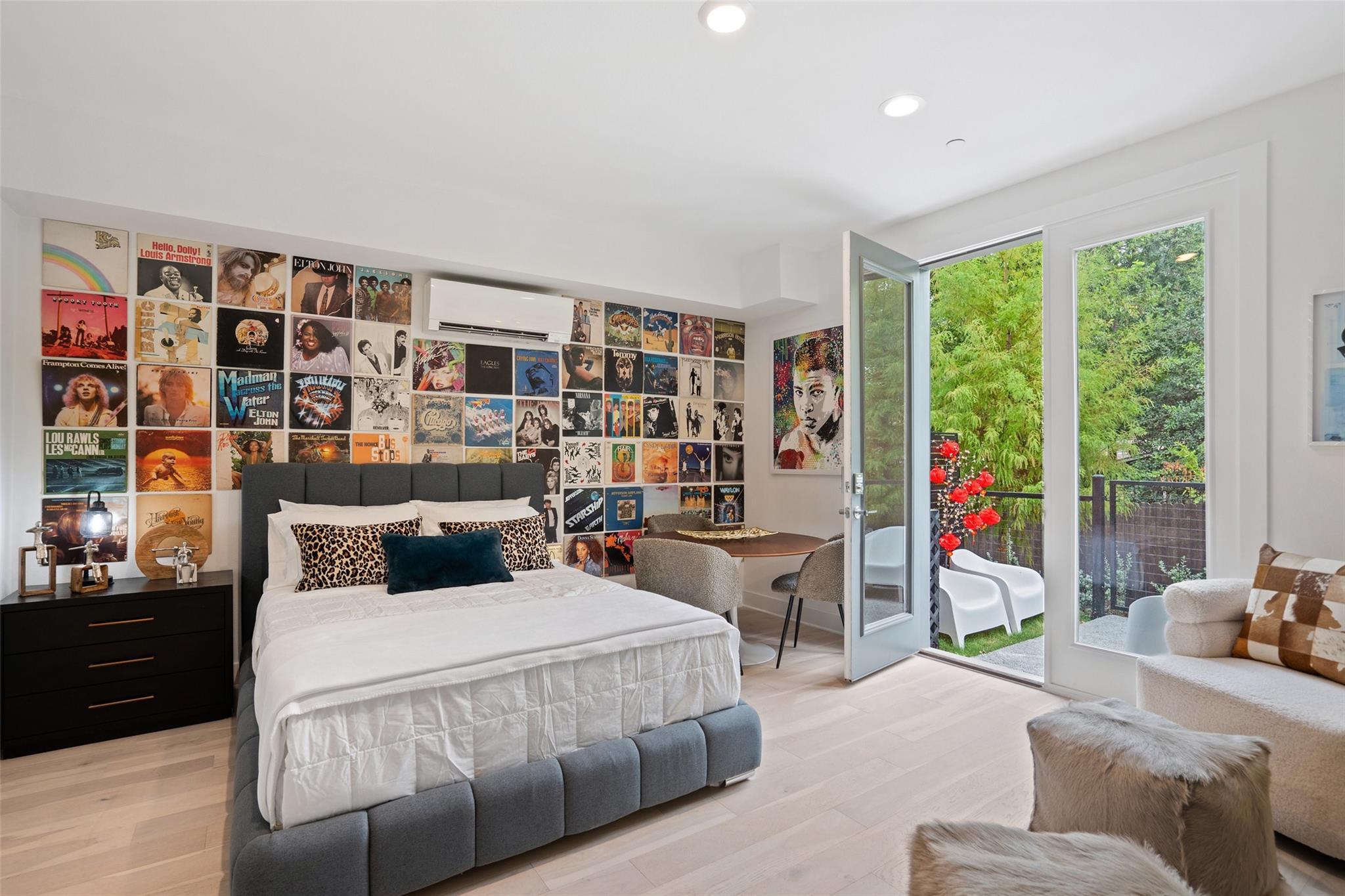 2505 Bluebonnet LN # 13